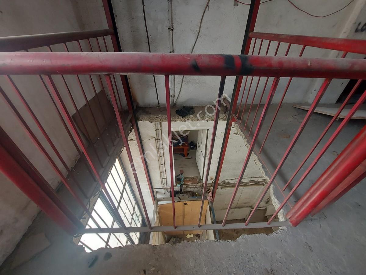 Aşık Veysel Mah. Asansör Ve Ofisli 2 Katlı, 260m² Kiralık İşyeri - Görsel 15
