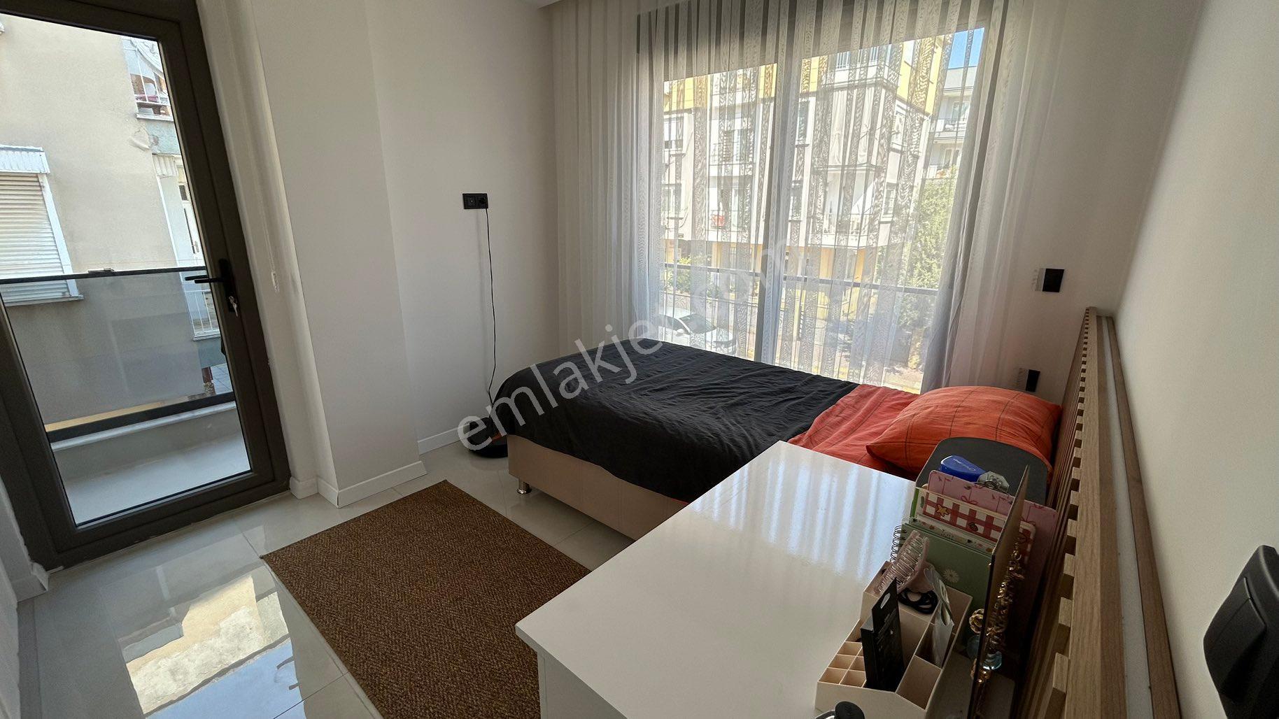 Emek Mah'de 1 Yaşında Asansörlü Yatırımlık 1+1 Satılık Daire - Görsel 13