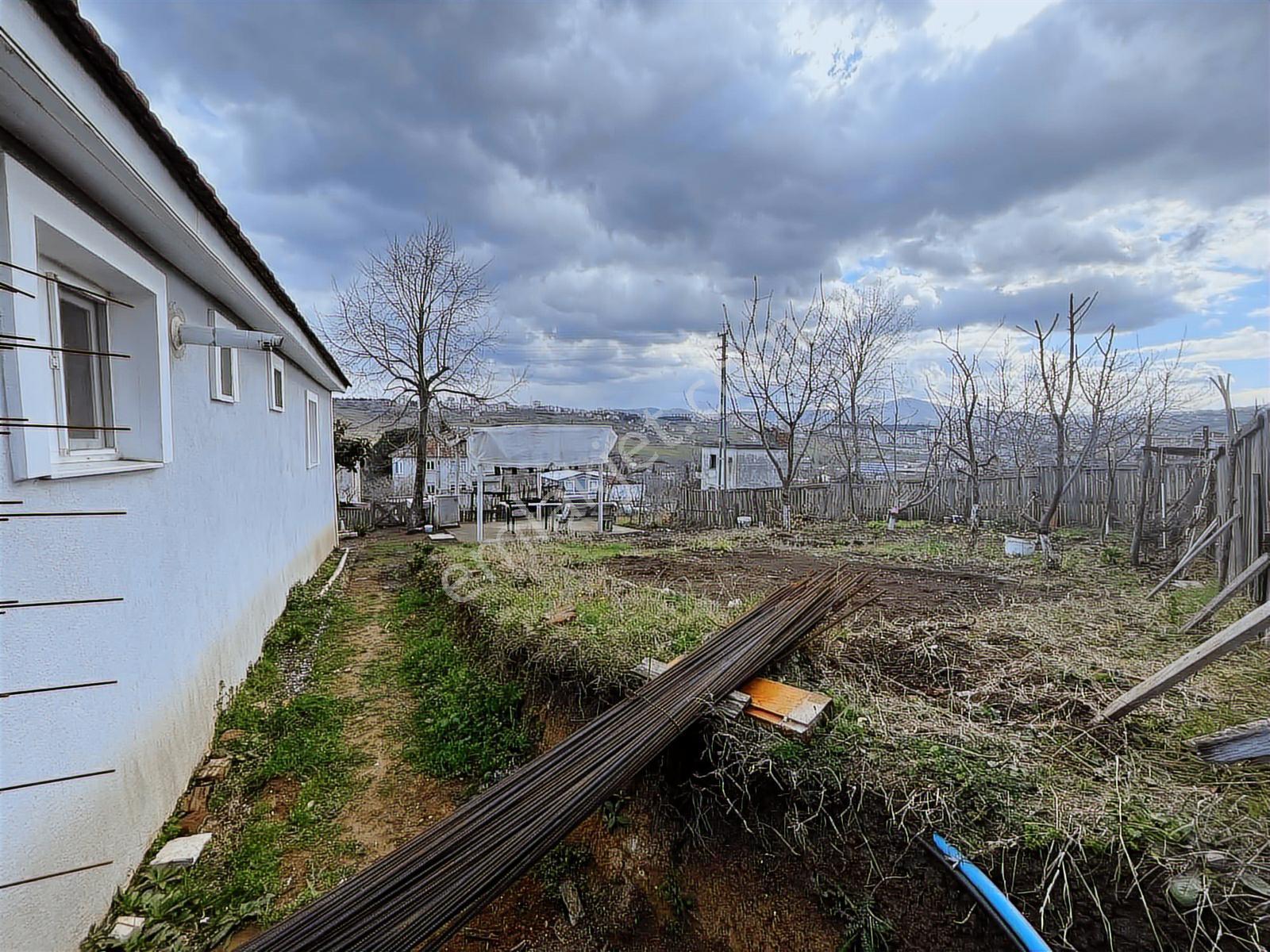 Beypınar Mahallesi / Müstakil Ev Ve Arsası / 4 Kat İmarlı - Görsel 4
