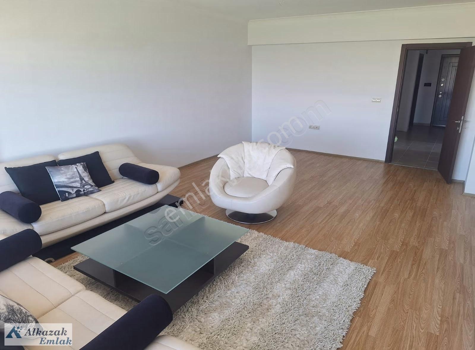 Alcı Mahallesinde Kiralık 4+1 Daire - Görsel 17