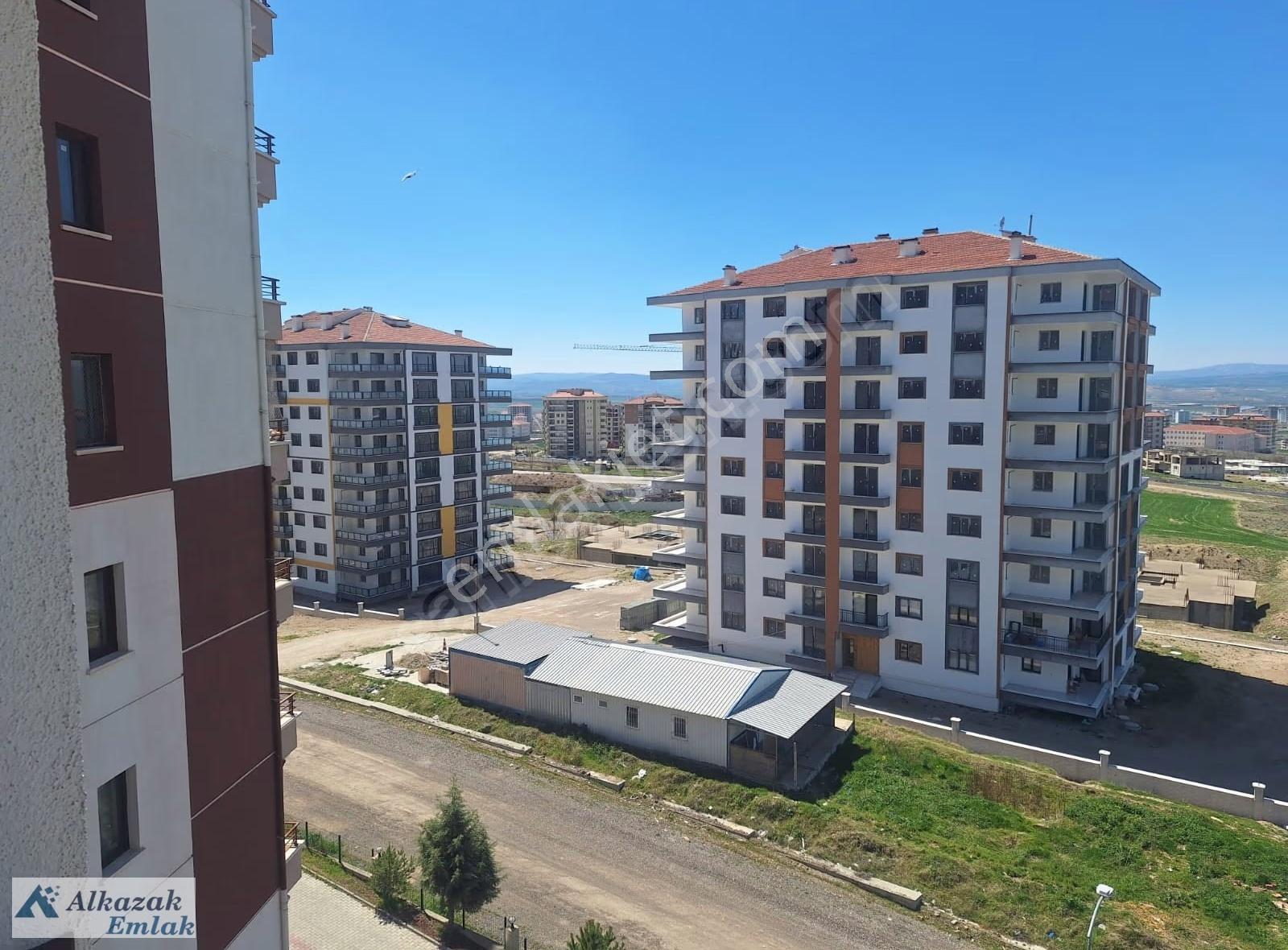Alcı Mahallesinde Kiralık 4+1 Daire - Görsel 31