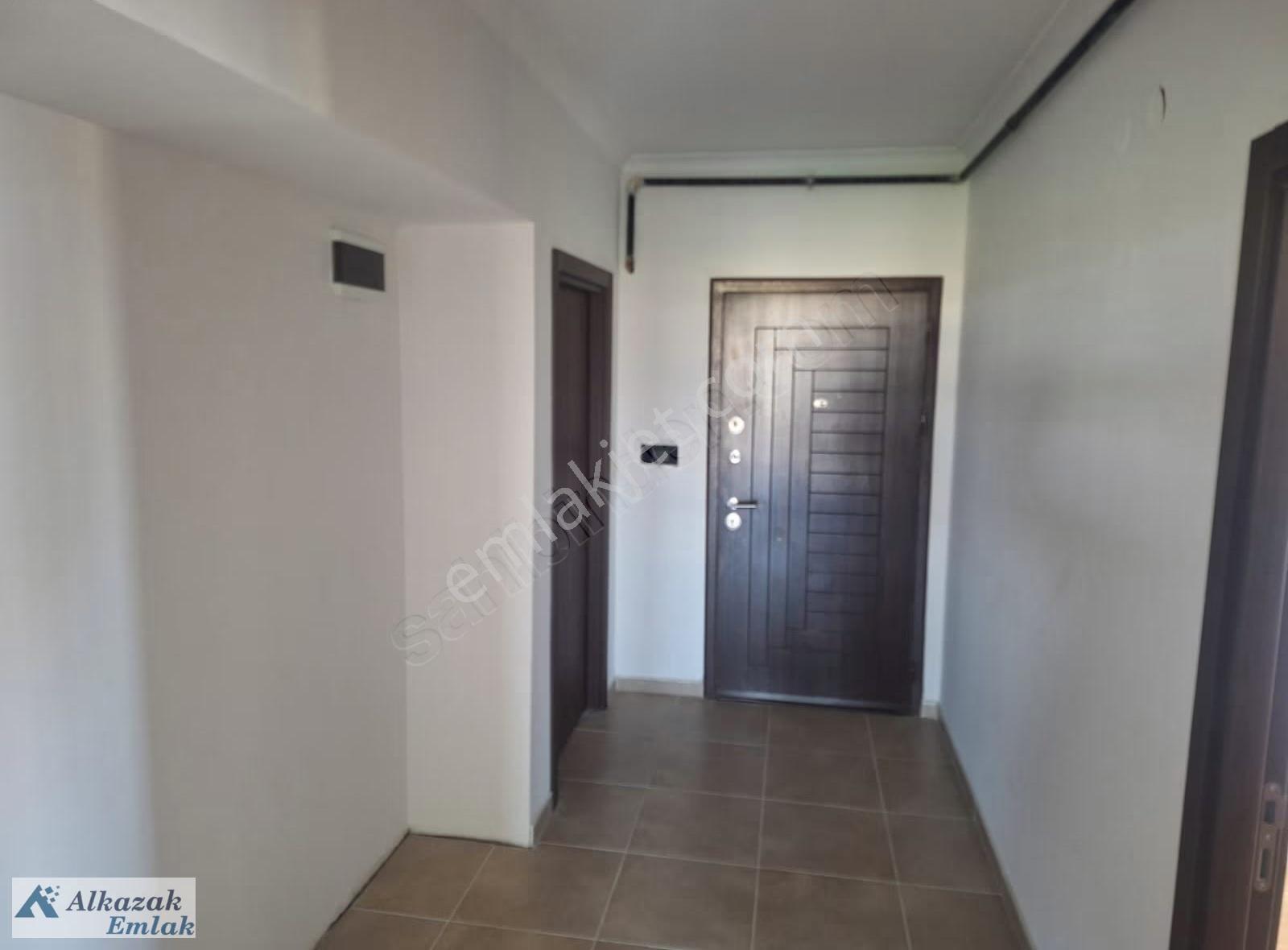 Alcı Mahallesinde Kiralık 4+1 Daire - Görsel 23
