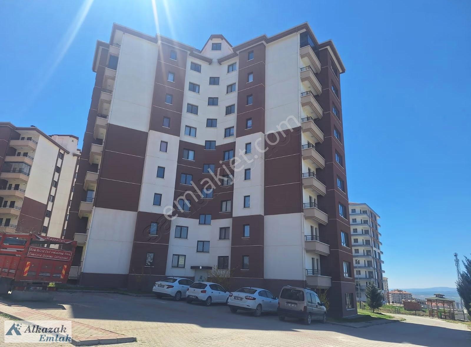 Alcı Mahallesinde Kiralık 4+1 Daire - Görsel 33