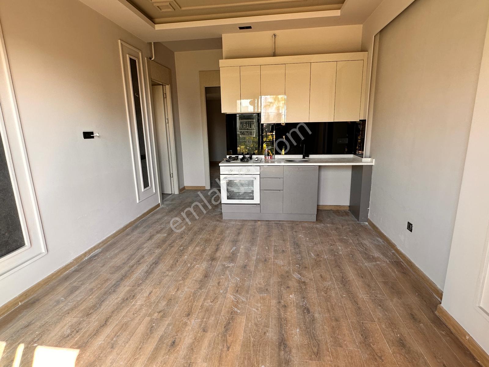 Thor'dan Yenişehir Deniz Mah. Müstakil Tadında Kiralık 2+1 Daire - Görsel 6