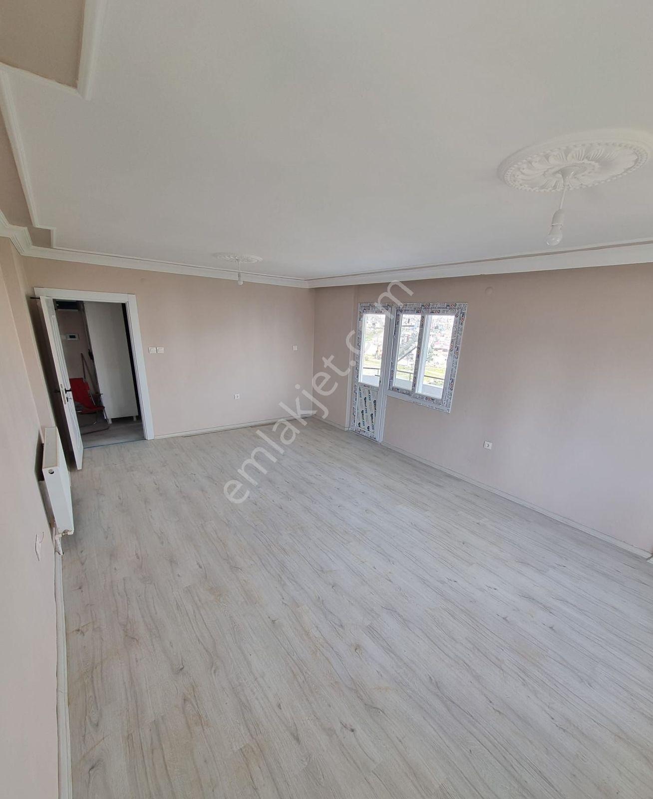 Huzurevleri Mahallesinde 3+1 K.mutfak Doğalgazlı Kiralık Daire - Görsel 2