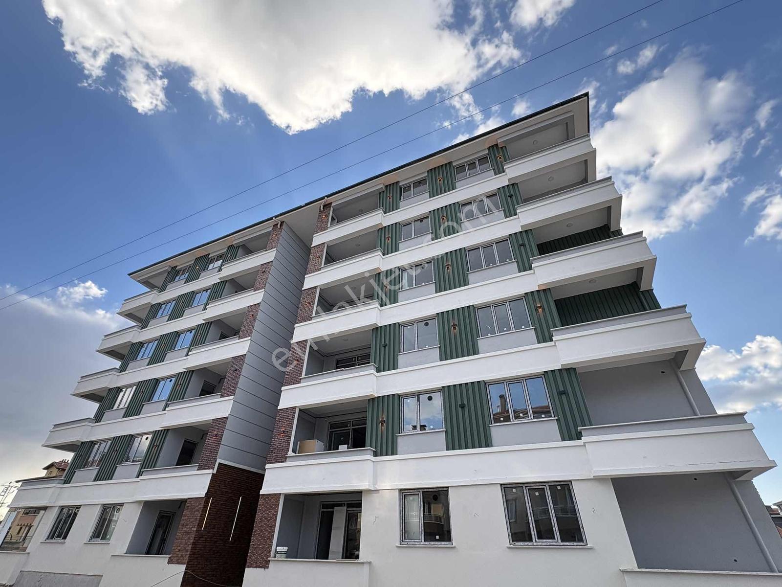 Kumköprü Mah.de Ara Kat, Ferah Ve Aydınlık Sıfır 3+1 Daire !