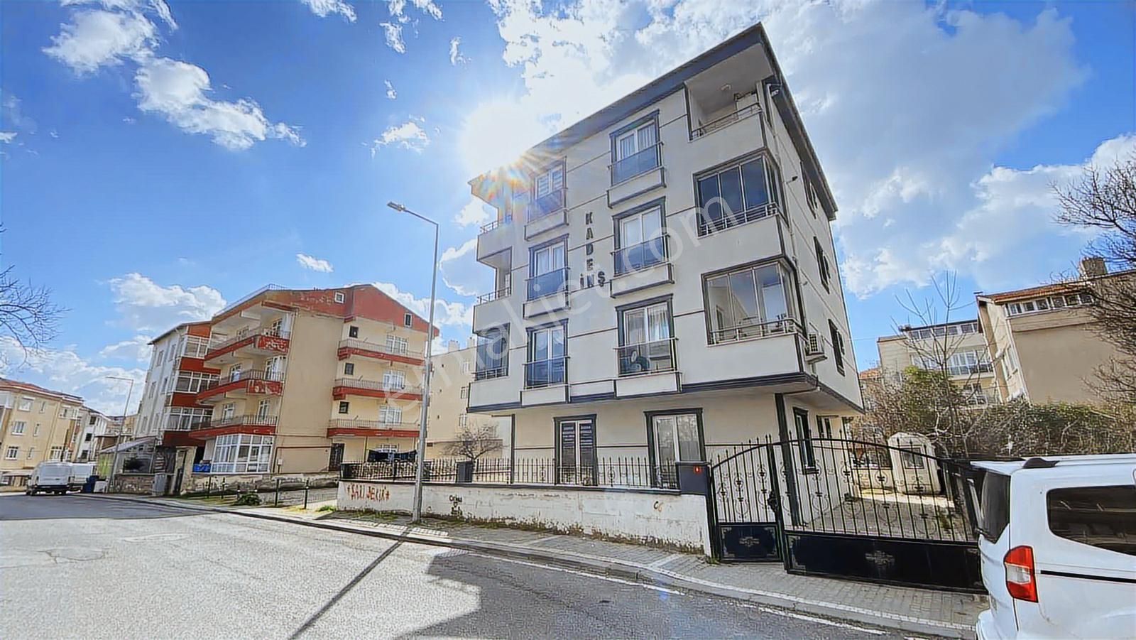 Silivri Merkezde Yeni Binada Satılık 2+1 Ferah Daire
