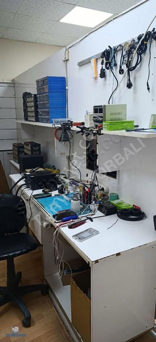 Torbalı'da Devren Kiralık Teknik Servis Ve Telefon Mağazası - Görsel 4