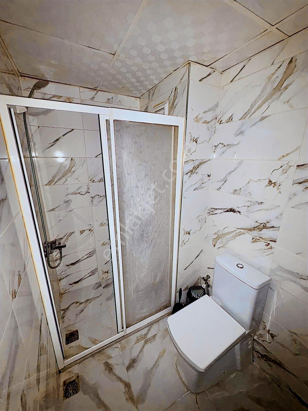 Garanti Emlaktan Üniversite Yanı Satılık 1+1 Full Eşyalı Daire - Görsel 23