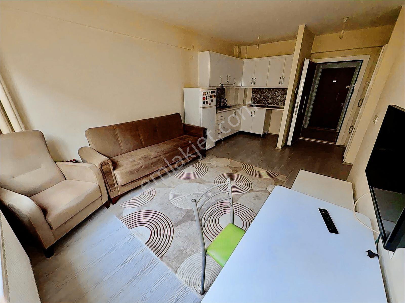 Garanti Emlaktan Üniversite Yanı Satılık 1+1 Full Eşyalı Daire - Görsel 26
