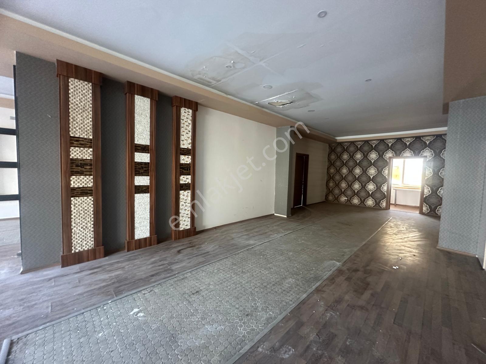 Alanya Sugözü Mah.çevreyoluna Sıfır Satılık 170 M2 Dükkan - Görsel 6