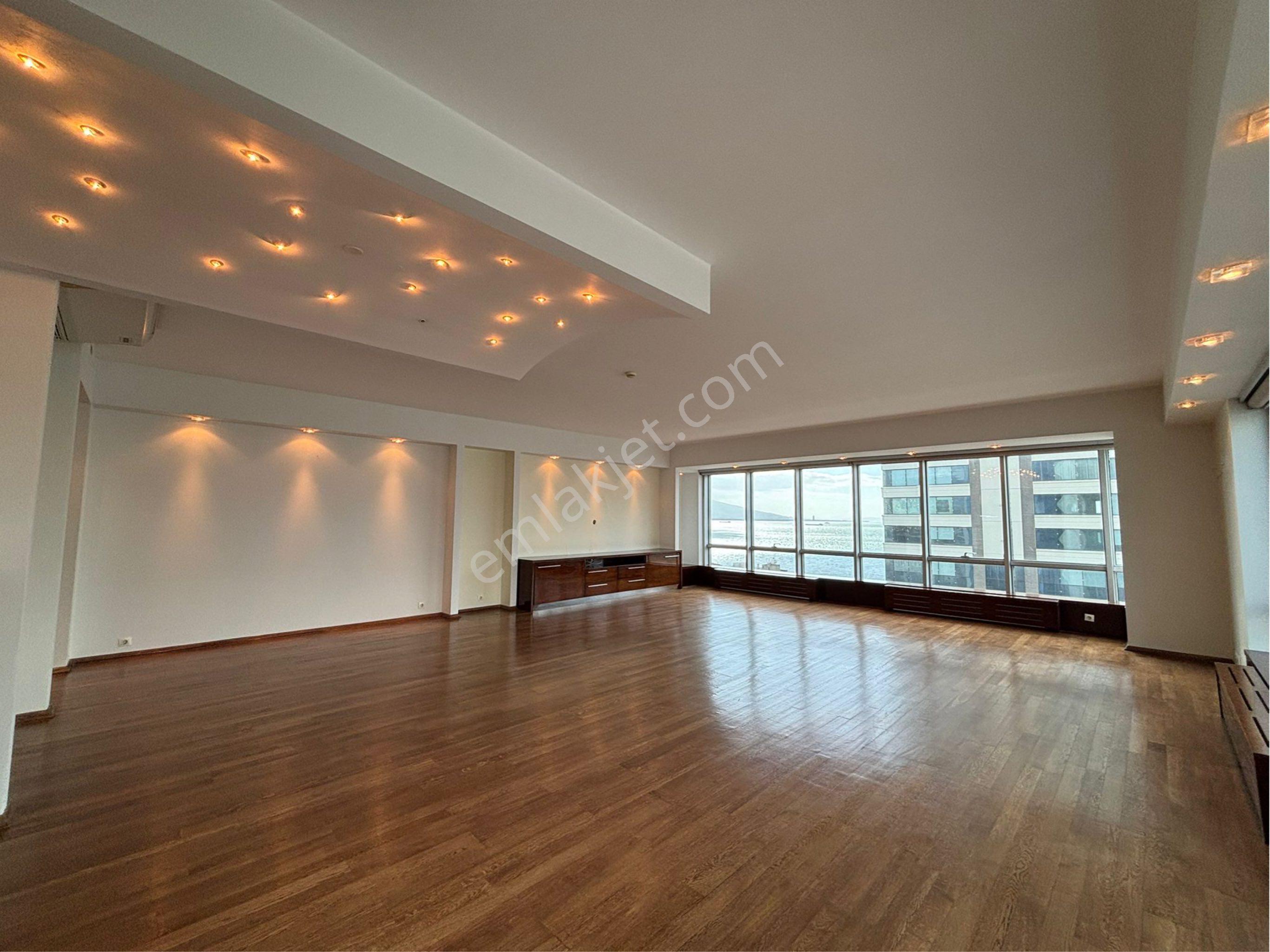 Alsancak Punta Rezidans 4+1 260m2 Deniz Manzaralı Kiralık Daire! - Görsel 11
