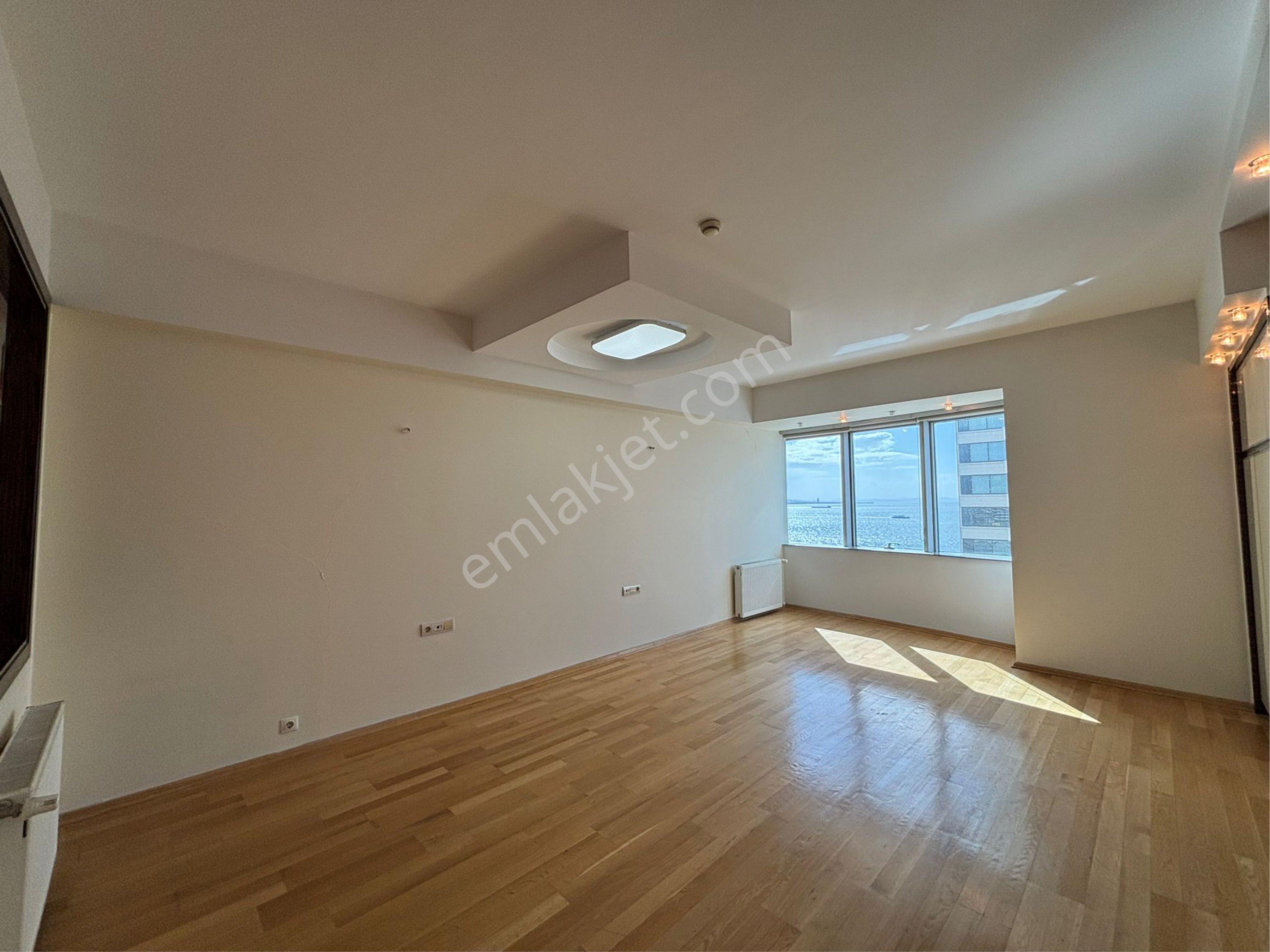 Alsancak Punta Rezidans 4+1 260m2 Deniz Manzaralı Kiralık Daire! - Görsel 24