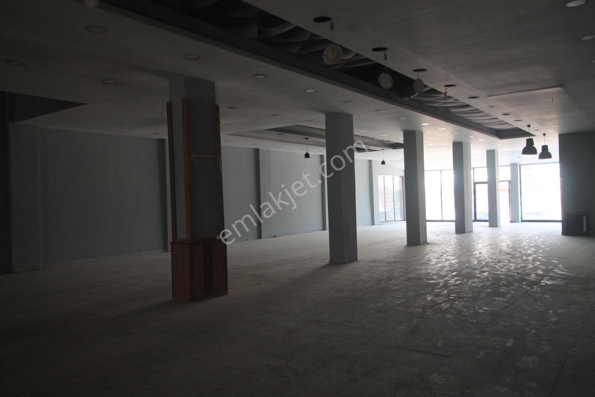 Yalova Yoluna Cephe 1.000 M2 Düz Giriş+asma Kat Mağaza & Dükkan - Görsel 7
