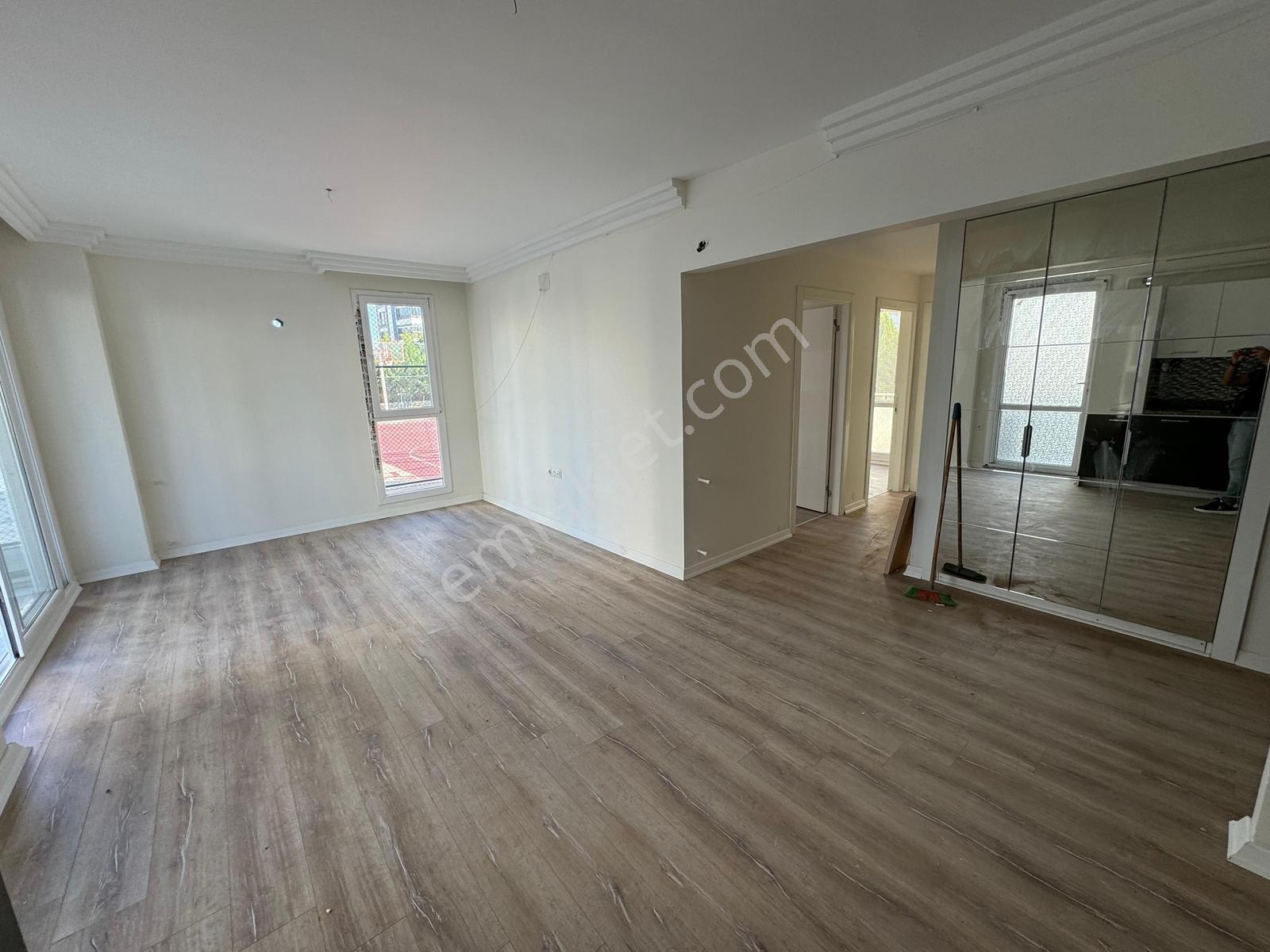 Gürselpaşa'da 8 Yaş/9katlı Apt/3+1/ç.banyo/g.odalı/sosyal Alanlı - Görsel 4