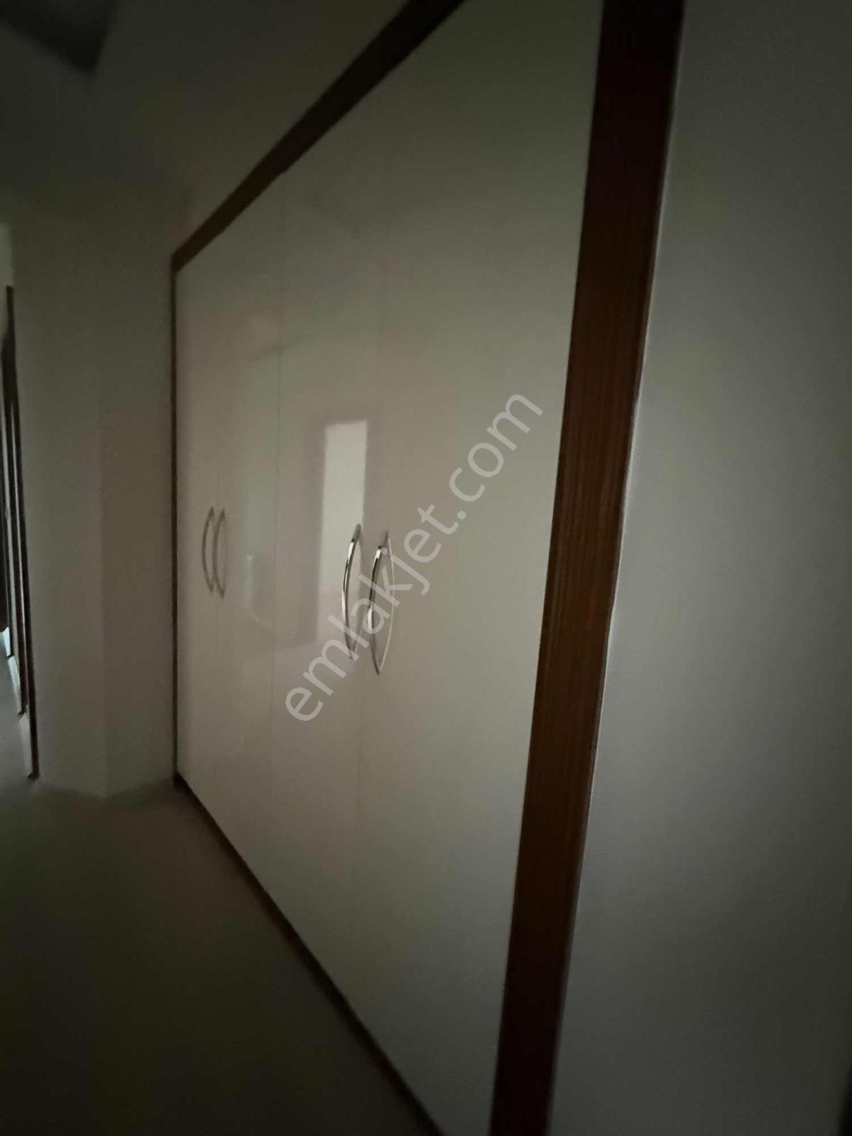 Kent Gayrimenkul'den Lüks Ara Kat Önü Açık Kiralık Daire - Görsel 10