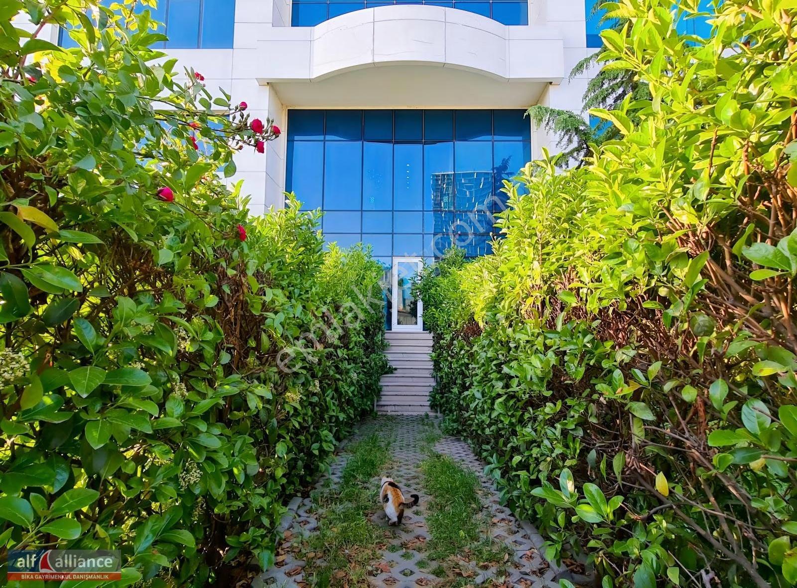 Ağaoğlu My Offıce 212'de 83m² Açık Ofis (5 Otopark+9m²depo) - Görsel 11