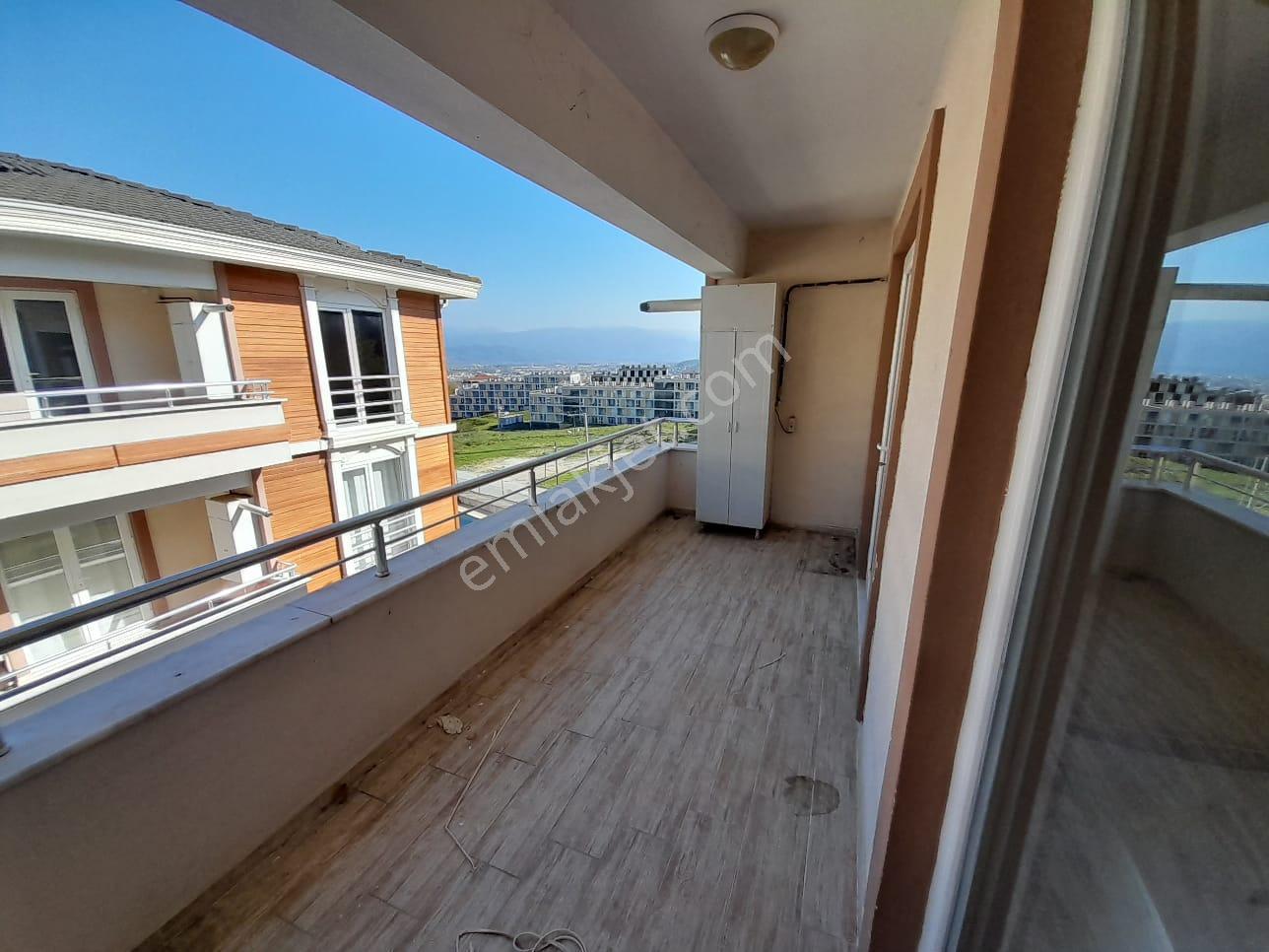 Üniversite Loca Large Sitesinde 3+1 Havuzlu Kiralık Eşyalı Daire - Görsel 6