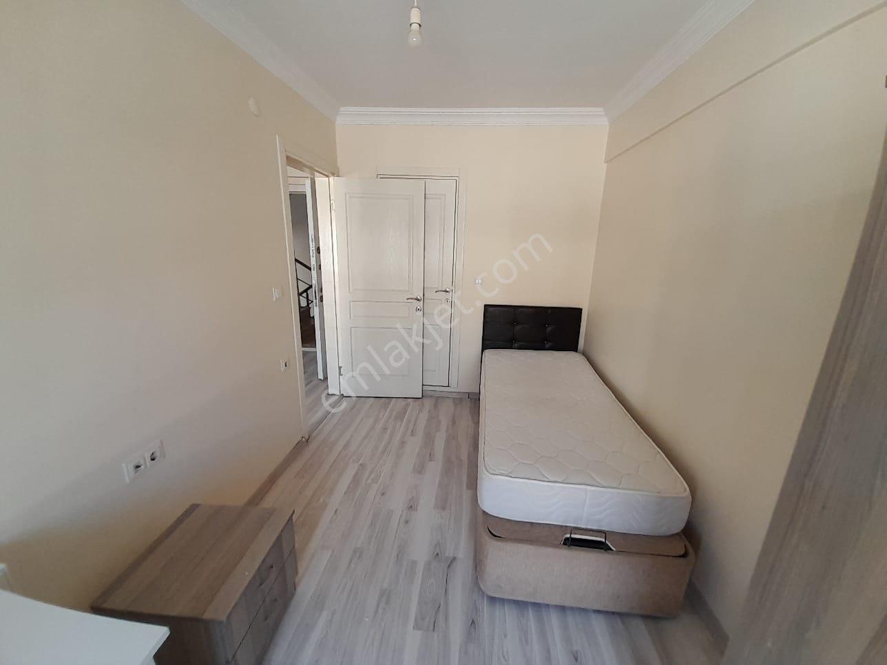 Üniversite Loca Large Sitesinde 3+1 Havuzlu Kiralık Eşyalı Daire - Görsel 16