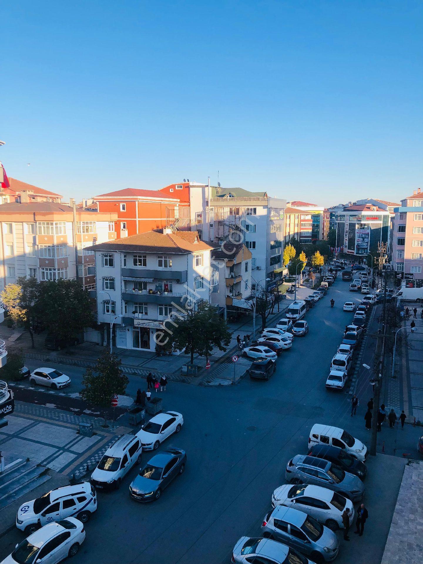 Sahibinden Çarşı İçinde Kiralık Dare