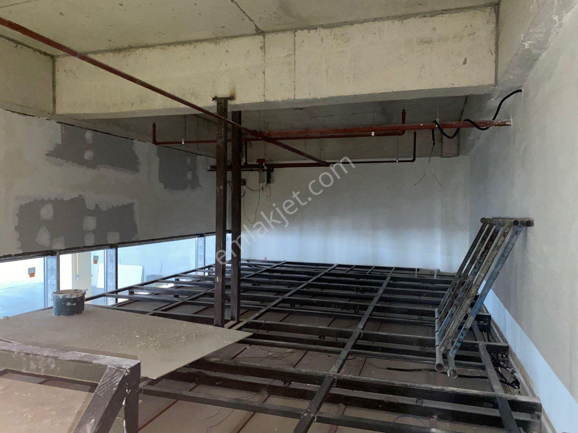Rönesans Gayrimenkulden Asma Katlı 110m² Kiralık Dükkan - Görsel 3