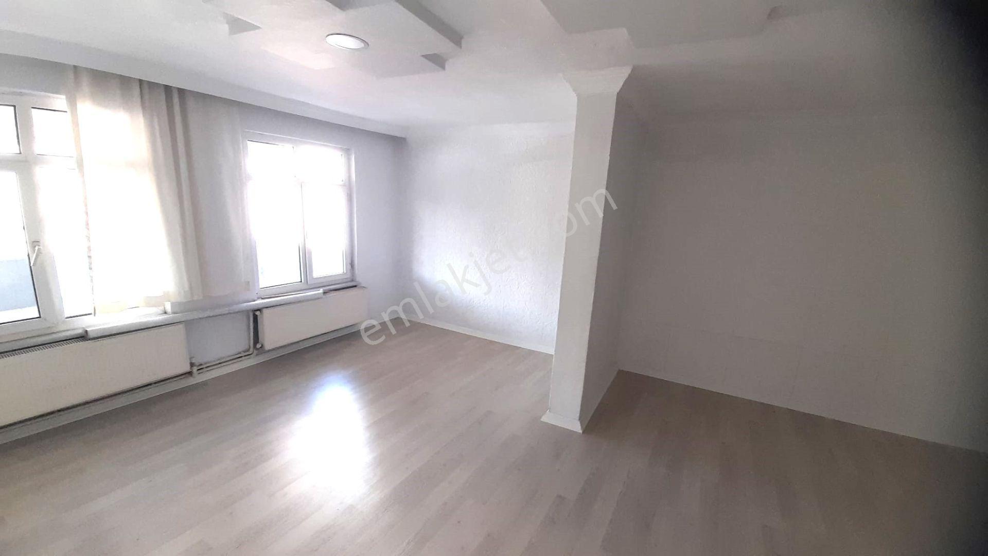 Erdem Emlak Ofisinden İlkadım / Cedit / Liman Mah Satılık 225m2 Daire - Görsel 7