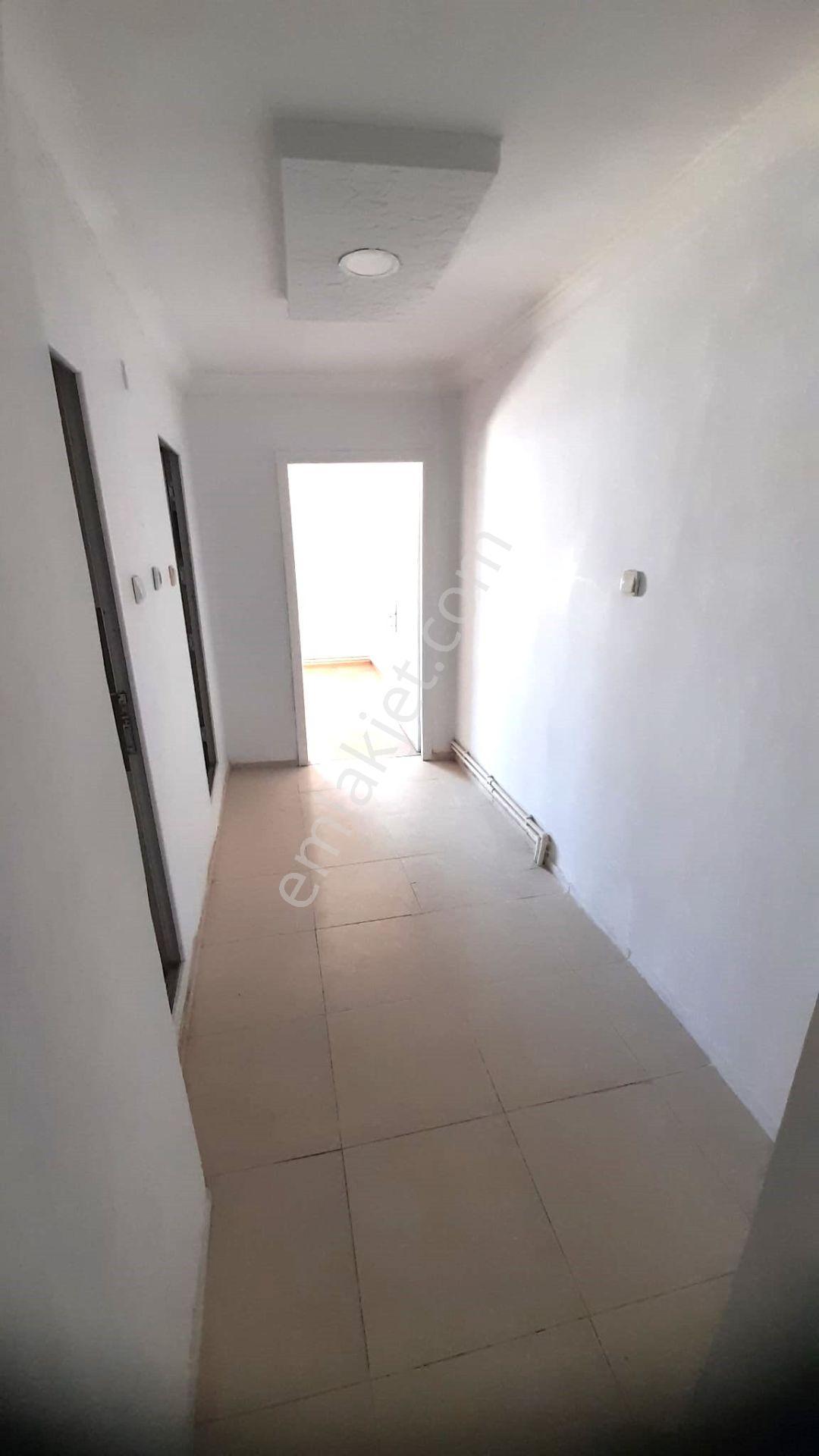 Erdem Emlak Ofisinden İlkadım / Cedit / Liman Mah Satılık 225m2 Daire - Görsel 8