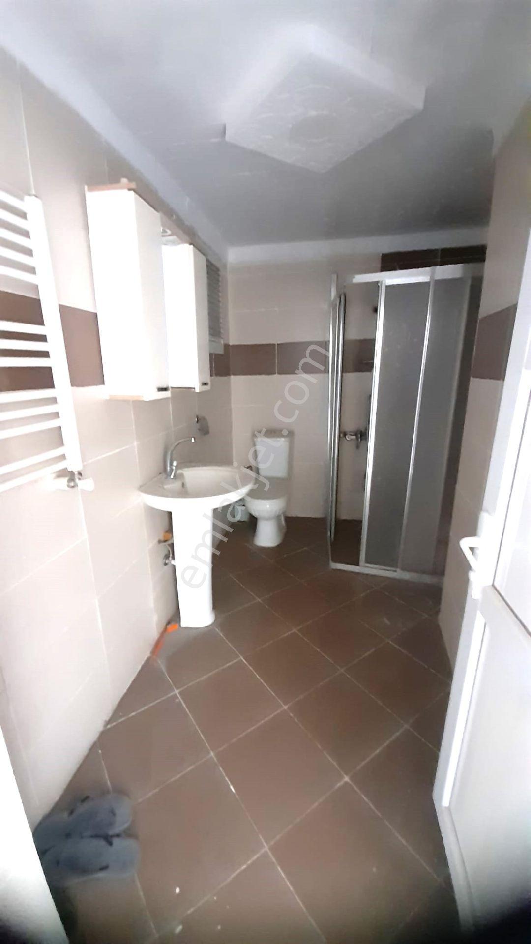 Erdem Emlak Ofisinden İlkadım / Cedit / Liman Mah Satılık 225m2 Daire - Görsel 9