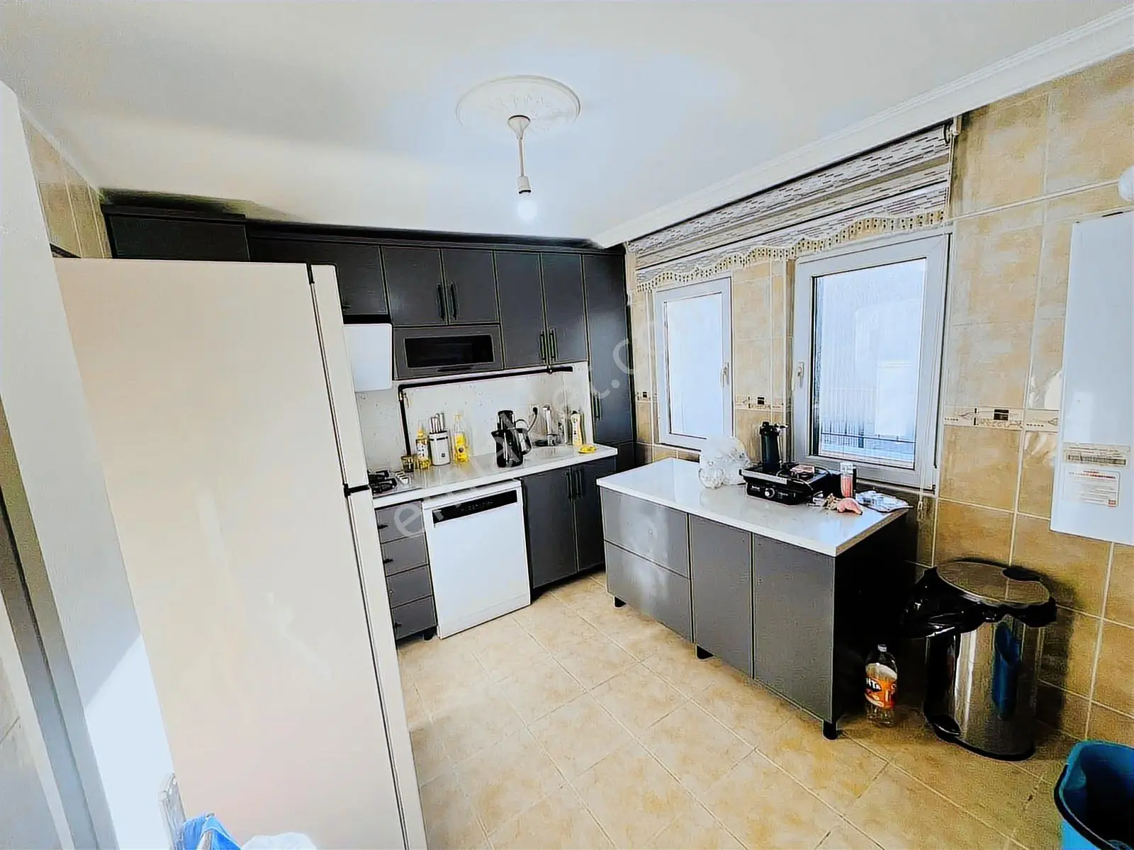 ▄akdağ'dan▄ 300m2 Ferah K.köyünde Site İçerisinde 5+1 Villa - Görsel 4