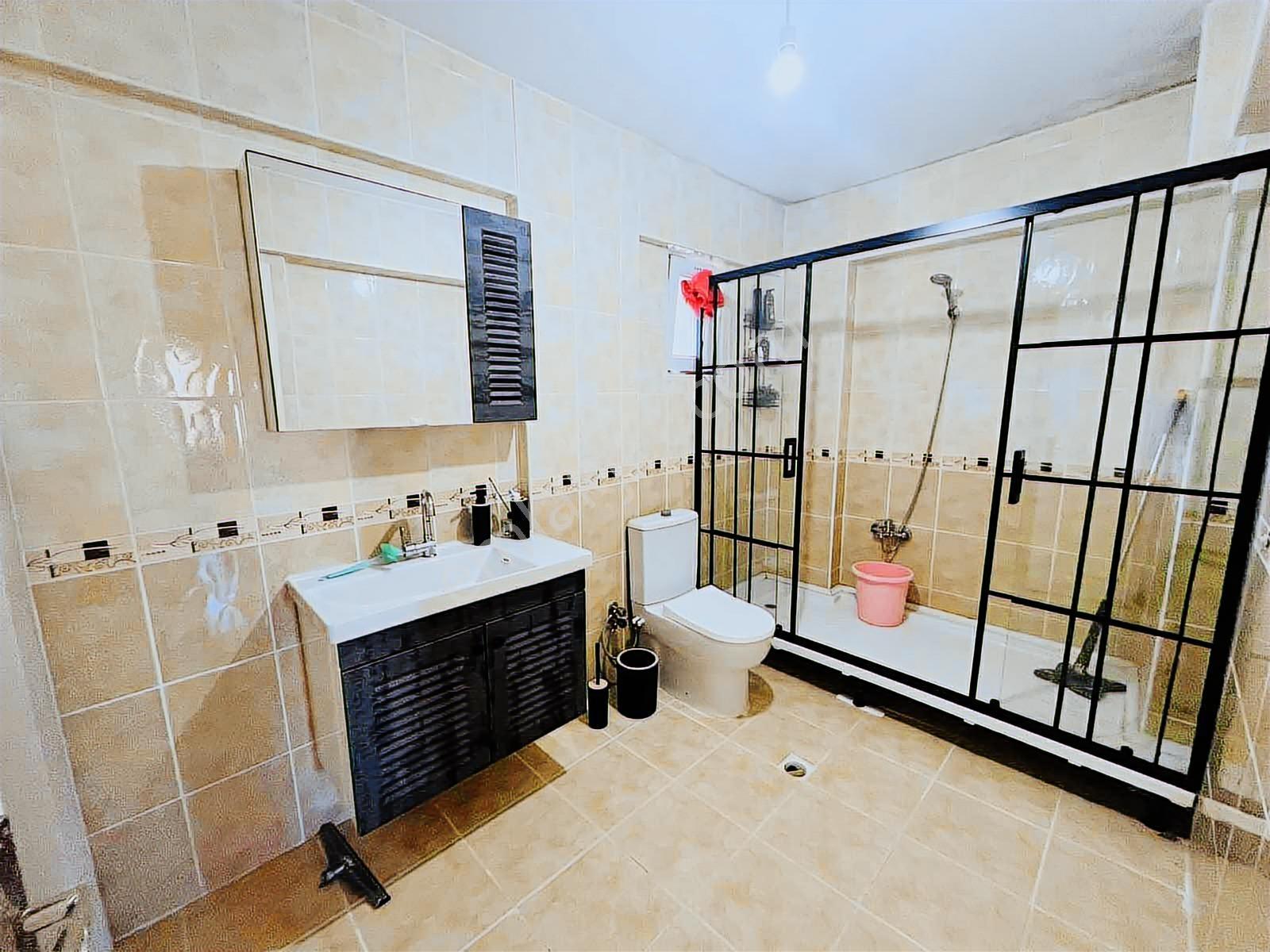 ▄akdağ'dan▄ 300m2 Ferah K.köyünde Site İçerisinde 5+1 Villa - Görsel 40