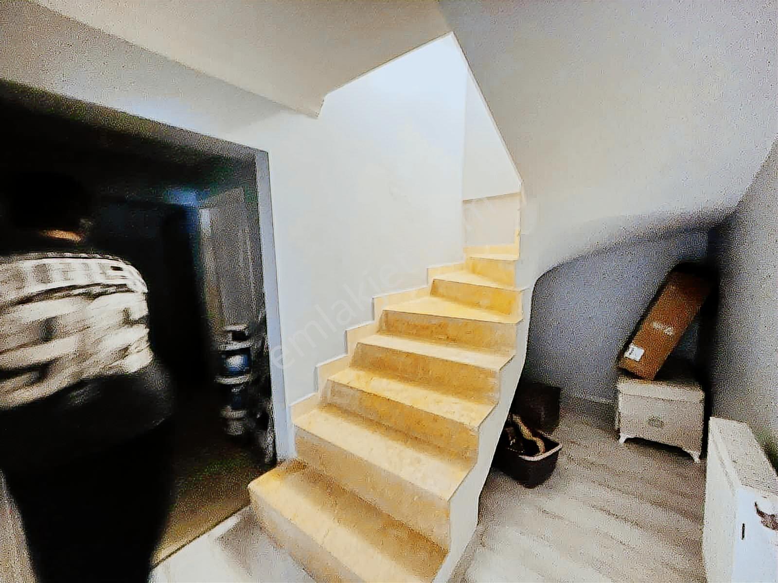 ▄akdağ'dan▄ 300m2 Ferah K.köyünde Site İçerisinde 5+1 Villa - Görsel 11