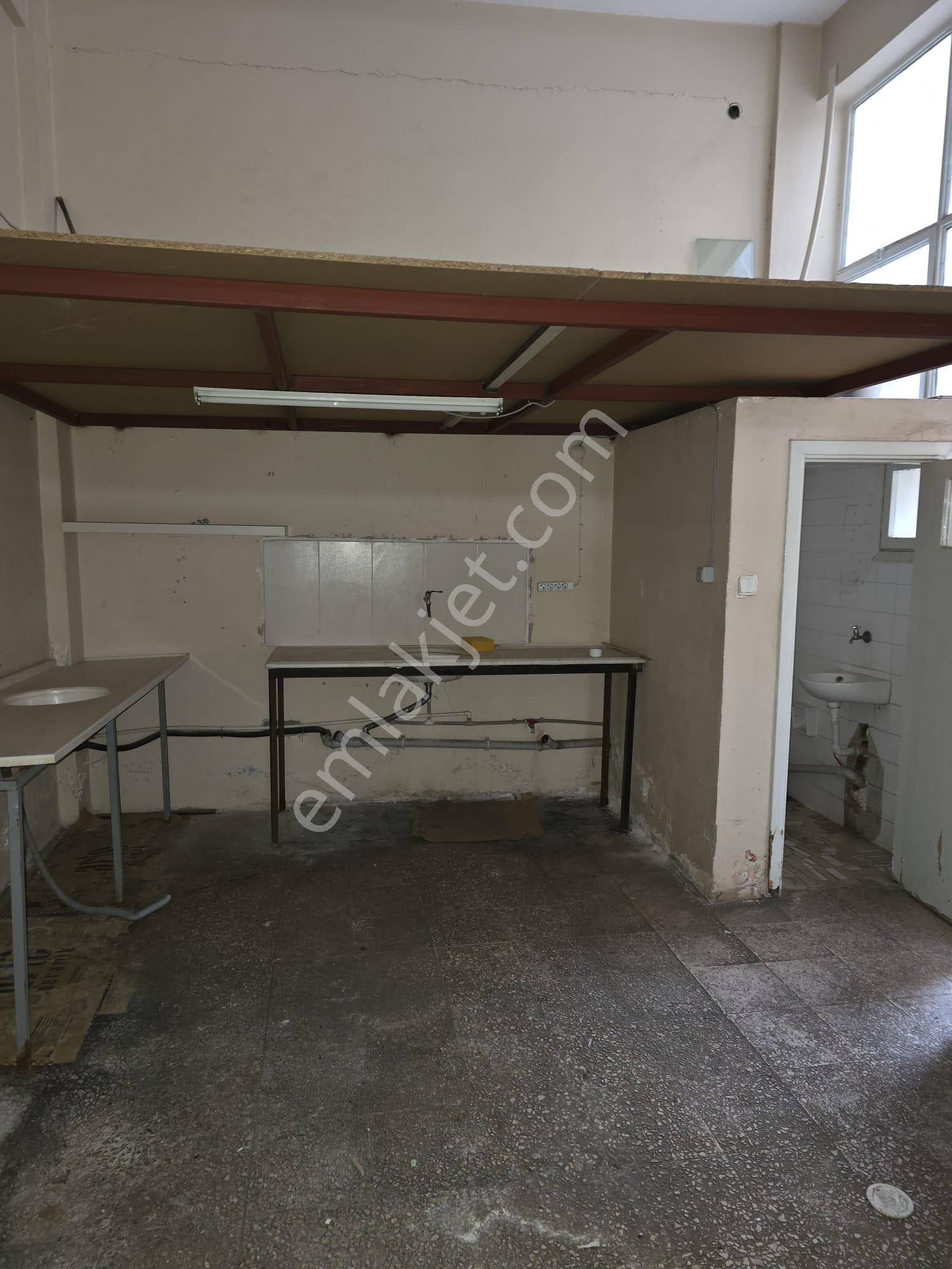 Balçova Sevgi Yolunda Kiralık 150 M² Dükkan&mağaza - Görsel 11