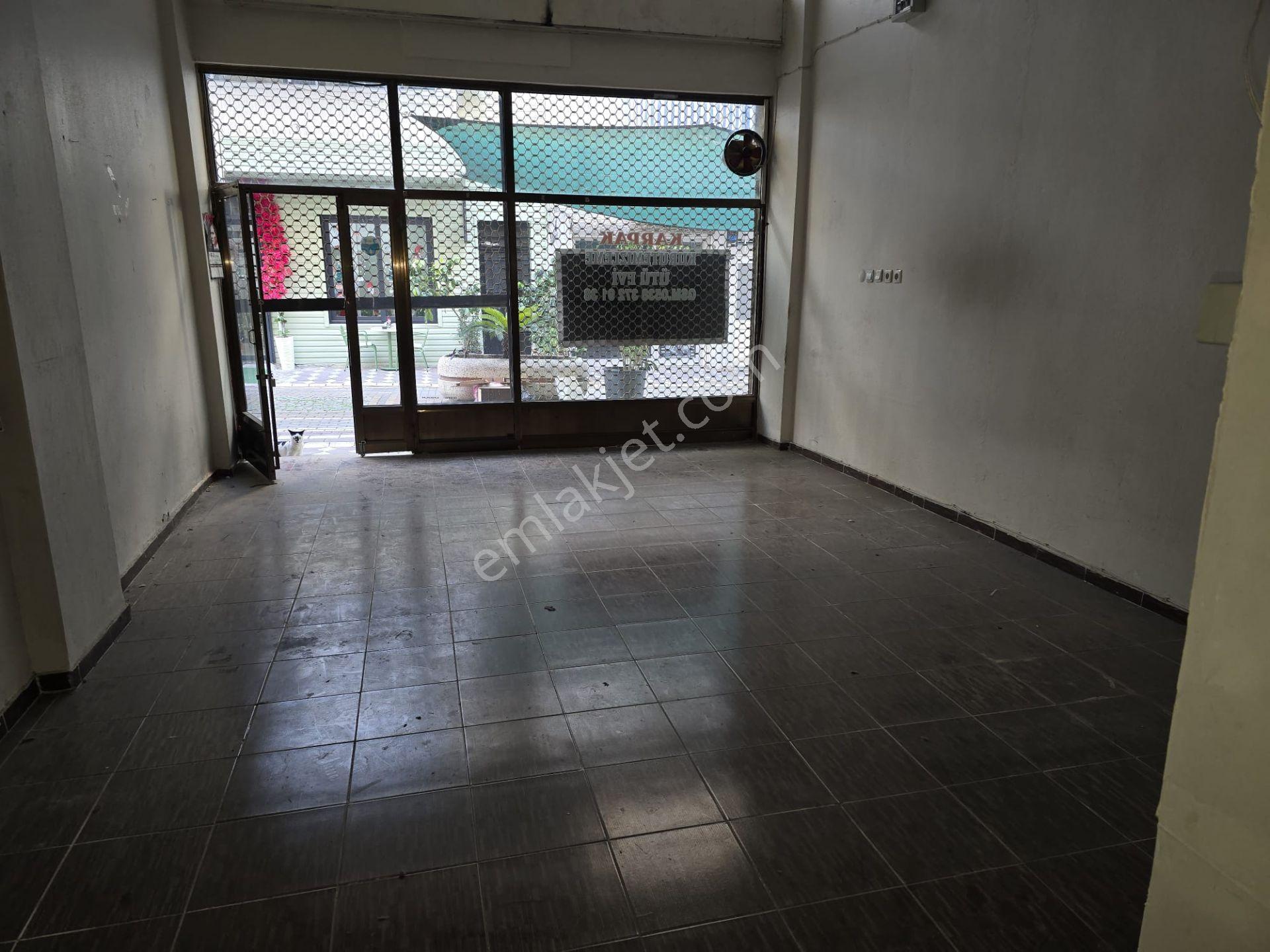 Balçova Sevgi Yolunda Kiralık 150 M² Dükkan&mağaza - Görsel 9