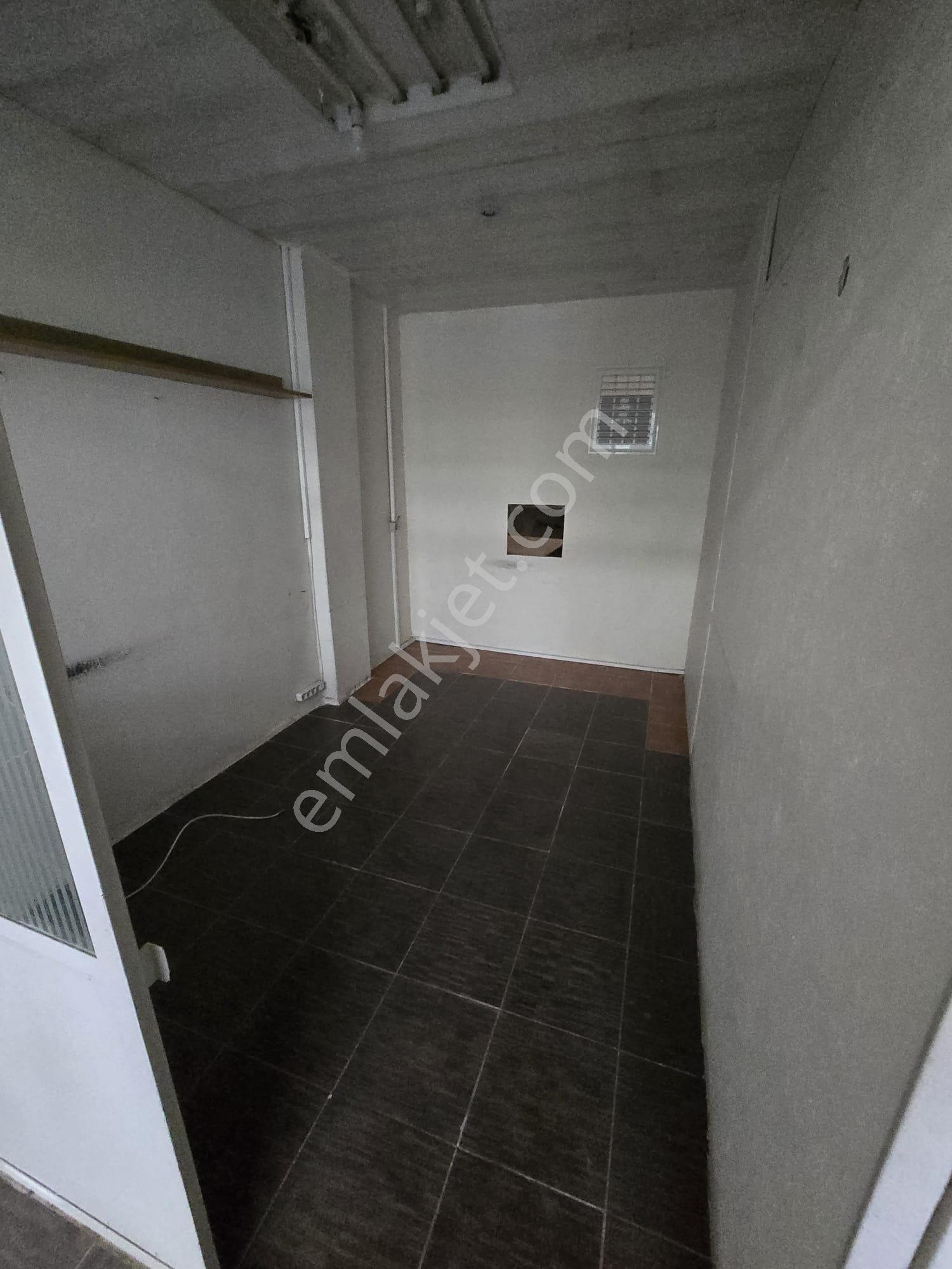 Balçova Sevgi Yolunda Kiralık 150 M² Dükkan&mağaza - Görsel 13