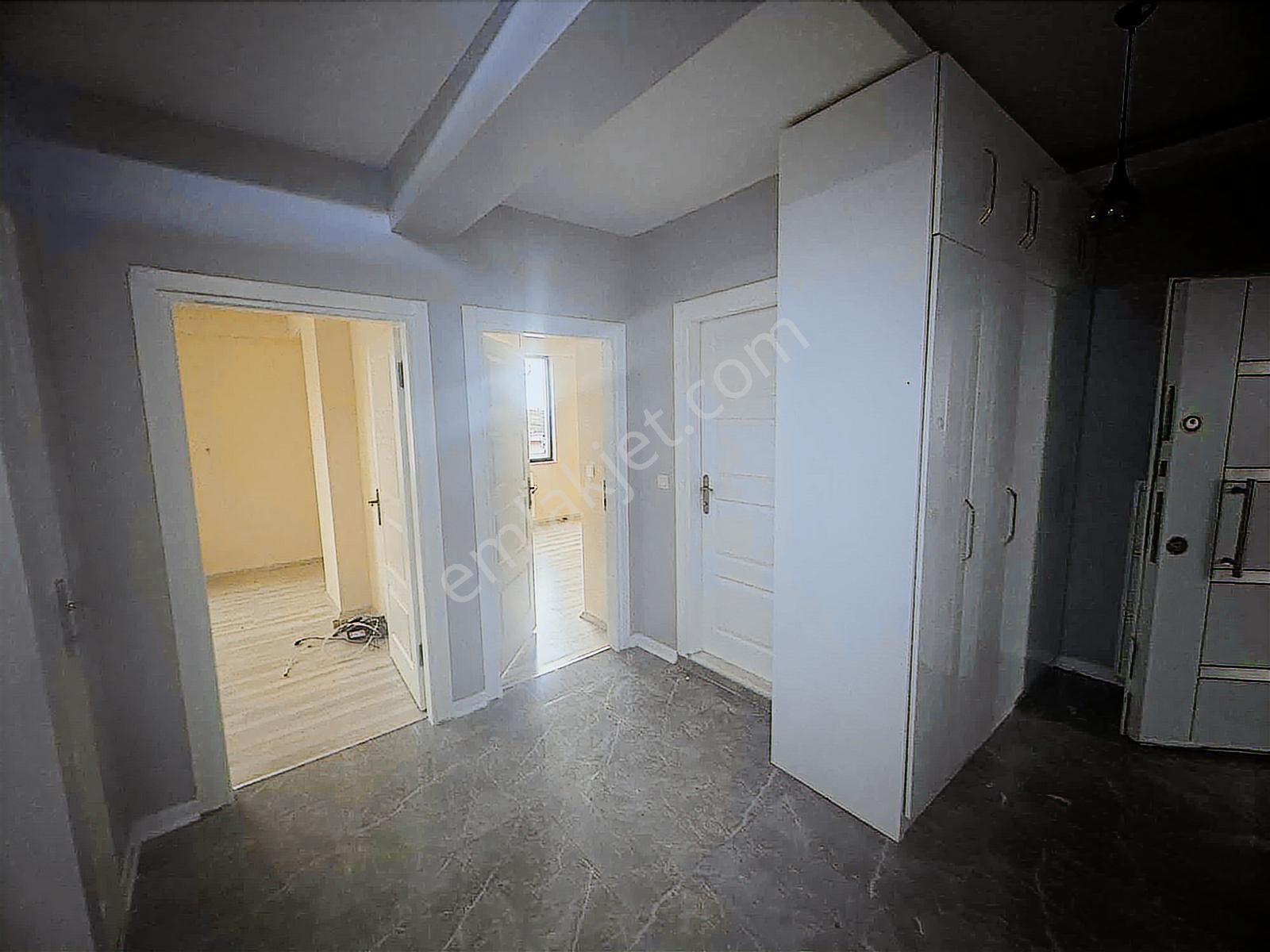Bölgenin En Geniş Kiralık 3+1 Dairesi - Görsel 10