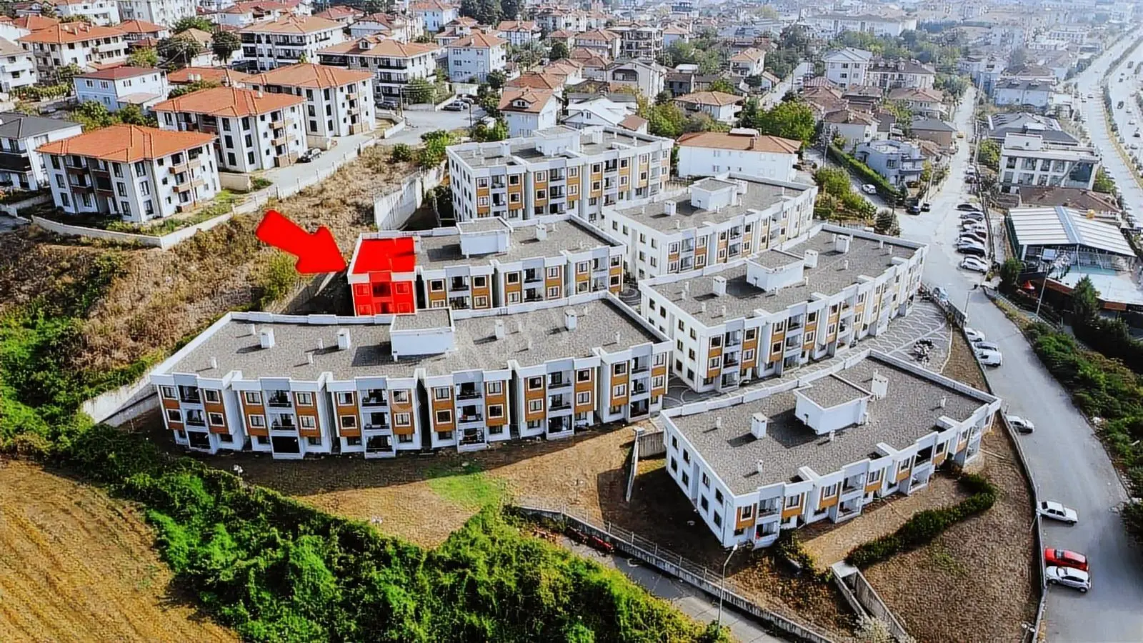 Güvenlikli Site İçerisinde, Arakat, Eşyalı 2+1 Daire