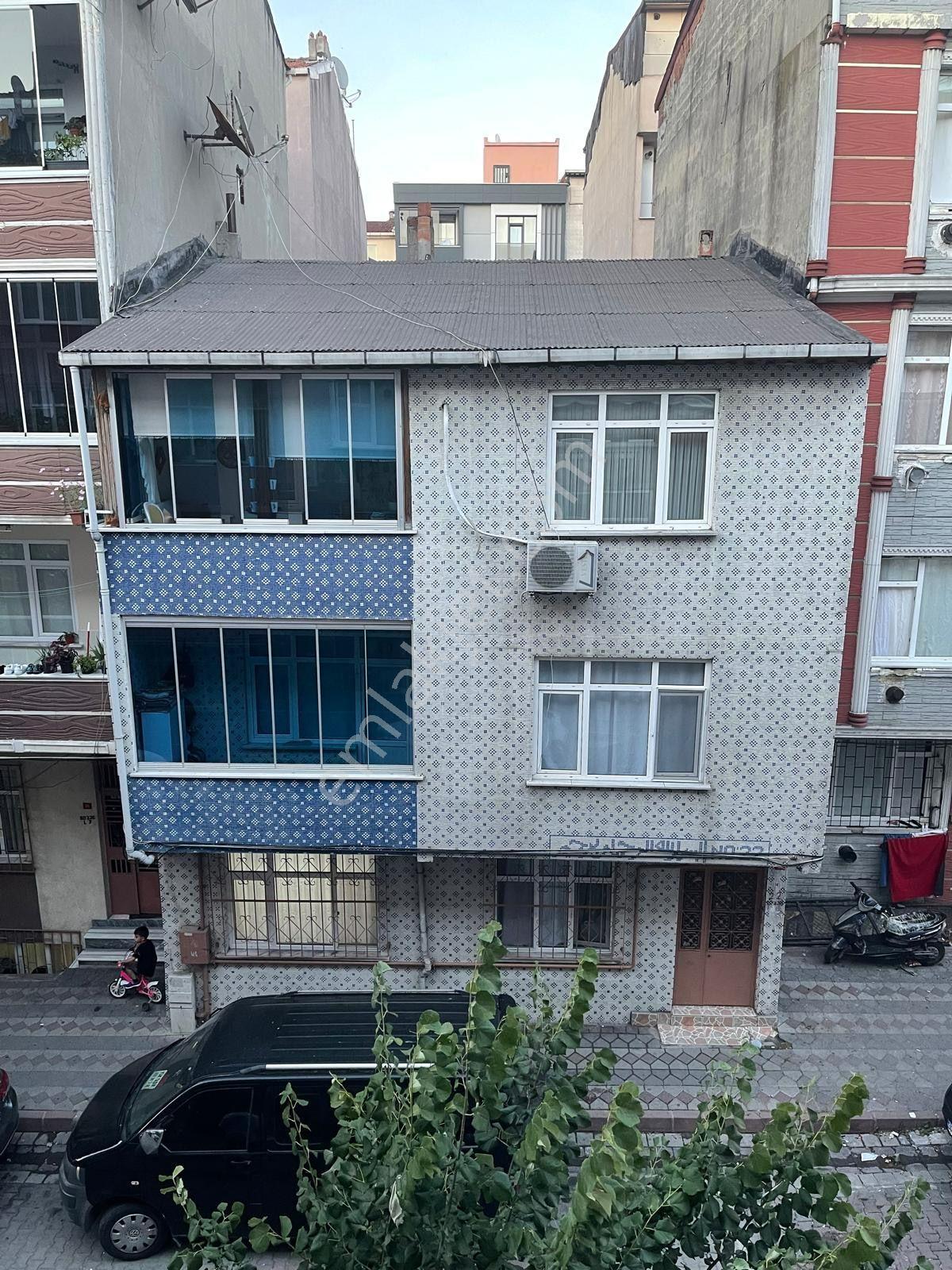 Sultangazi 50. Yıl'da Komple Bina Satılık (108m² Arsa Payı) - Görsel 5