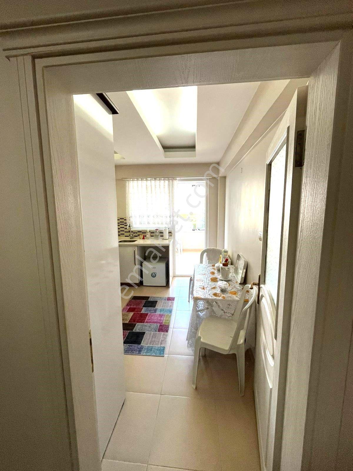 Erdem Emlak Ofisinden Satılık Derebahçede Satılık Site İçinde 3.kat 180 M2 Daire - Görsel 10