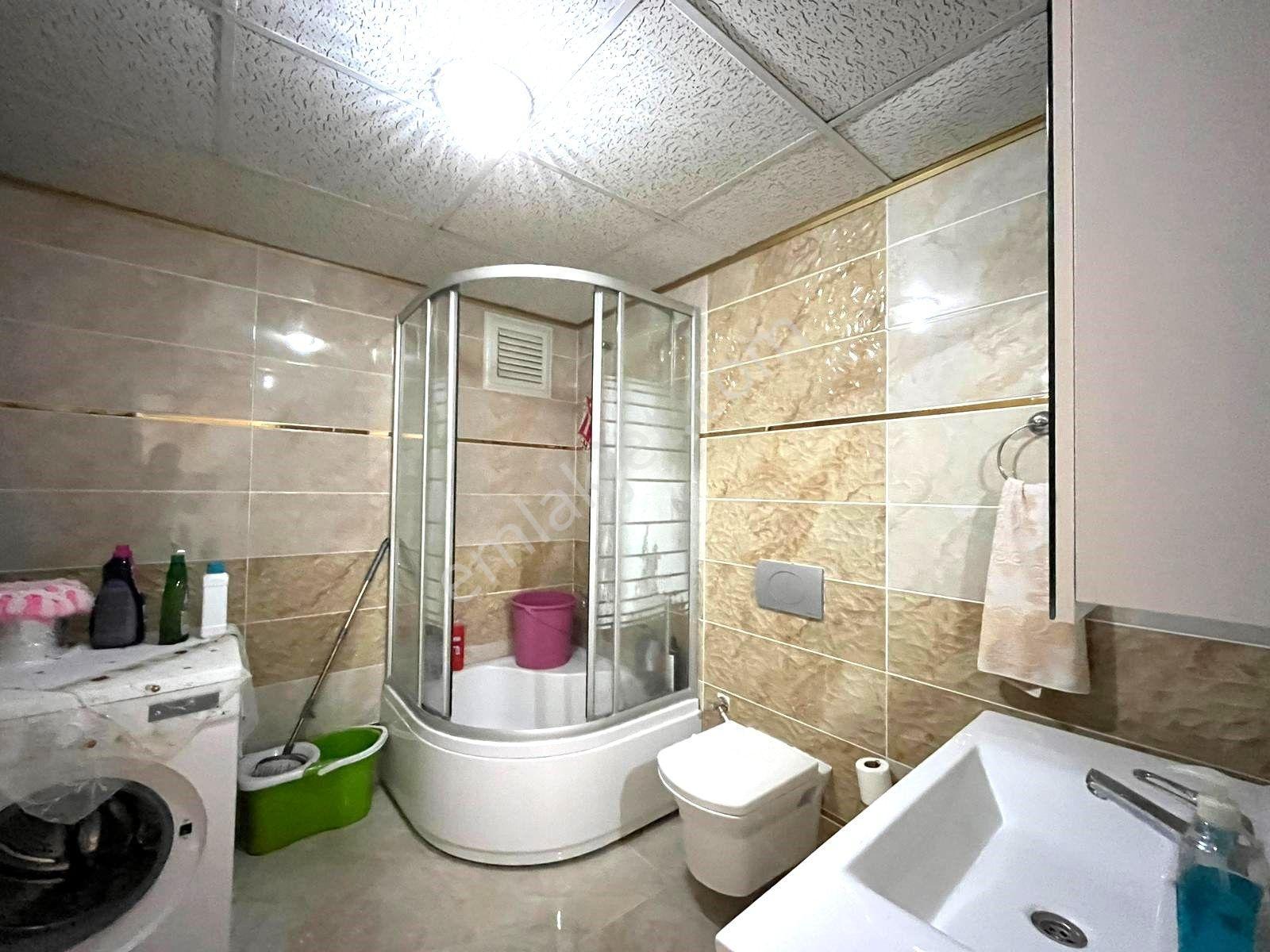 Erdem Emlak Ofisinden Satılık Derebahçede Satılık Site İçinde 3.kat 180 M2 Daire - Görsel 31