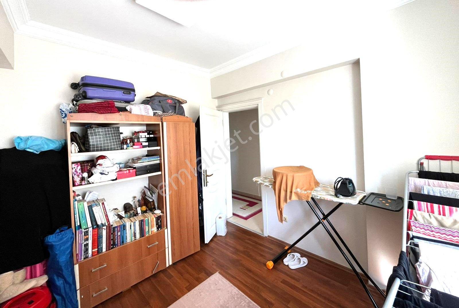 Erdem Emlak Ofisinden Satılık Derebahçede Satılık Site İçinde 3.kat 180 M2 Daire - Görsel 22