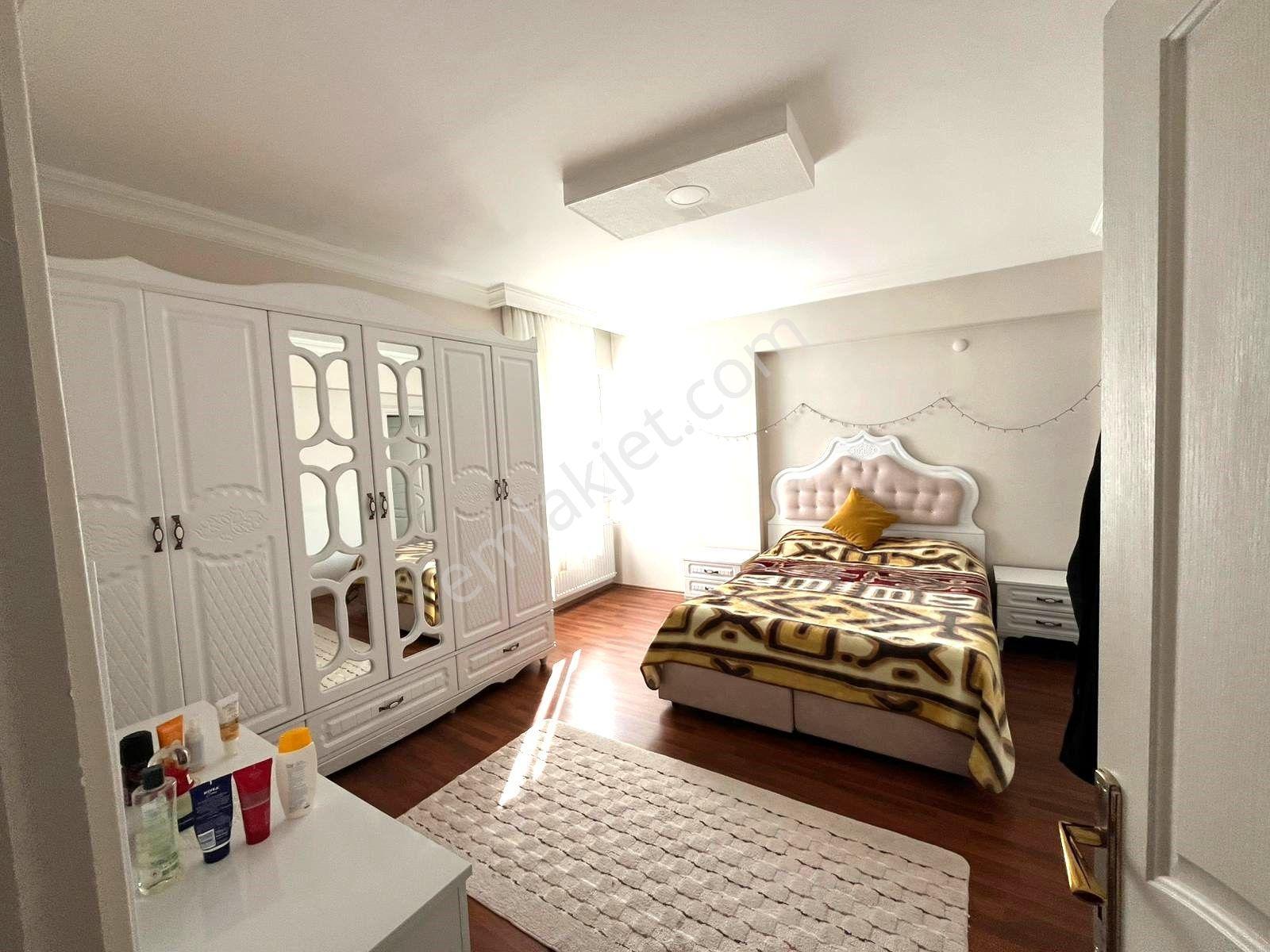 Erdem Emlak Ofisinden Satılık Derebahçede Satılık Site İçinde 3.kat 180 M2 Daire - Görsel 30