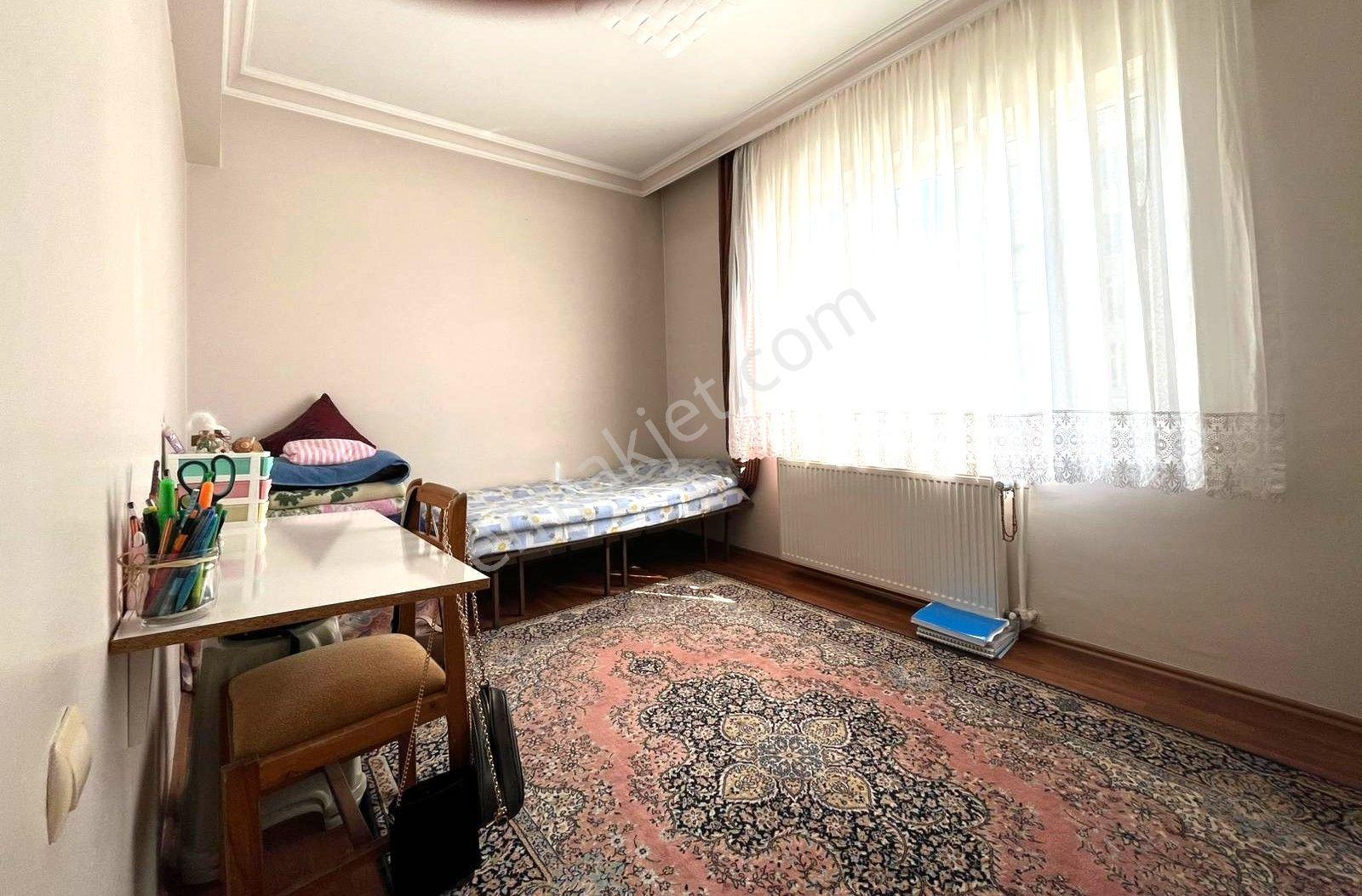 Erdem Emlak Ofisinden Satılık Derebahçede Satılık Site İçinde 3.kat 180 M2 Daire - Görsel 21