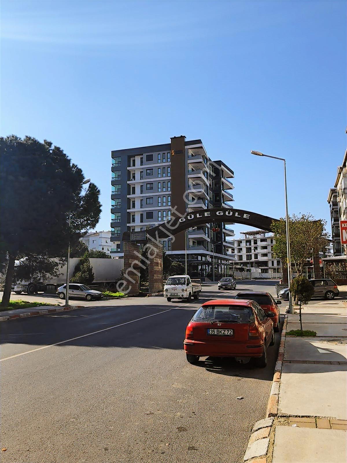 Kemalpaşa Merkezin'de 4 + 1 Satılık Daire - Görsel 14