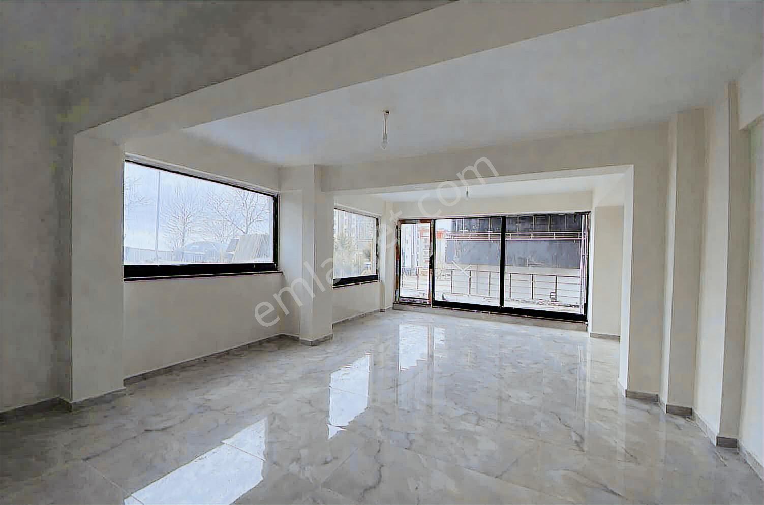 Alaçam Cadde Cephe 360 M² Bahçeli Yüksek Tavanlı Kiralık Dükkan - Görsel 10