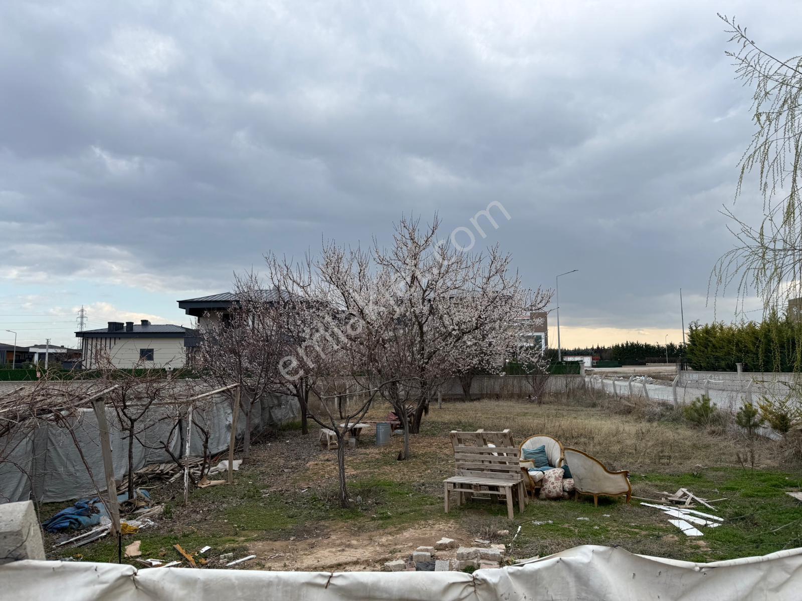 Konya Selçuklu Sillede Pema Koleji Arkası Satılık Arsa