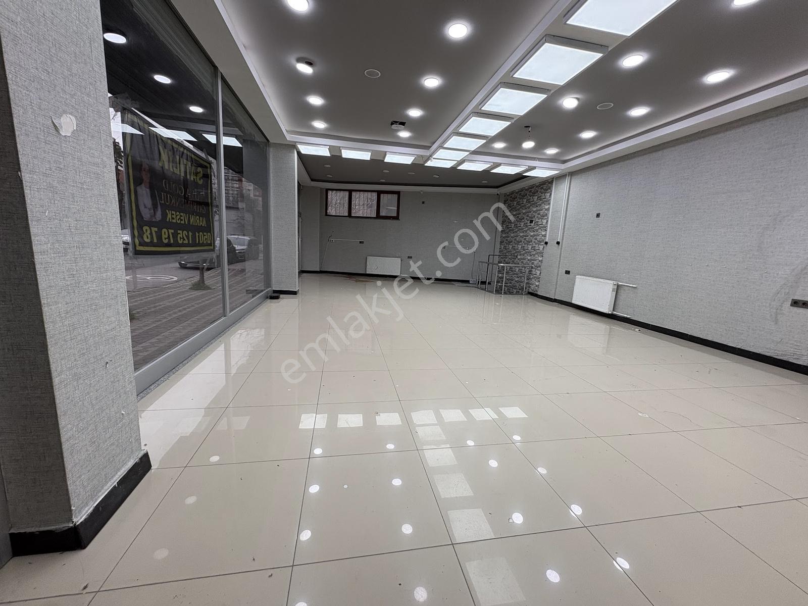 Bağcılar Kirazlı Mahallesi 250m2 Dekorasyonlu Dükkan-mağaza - Görsel 26