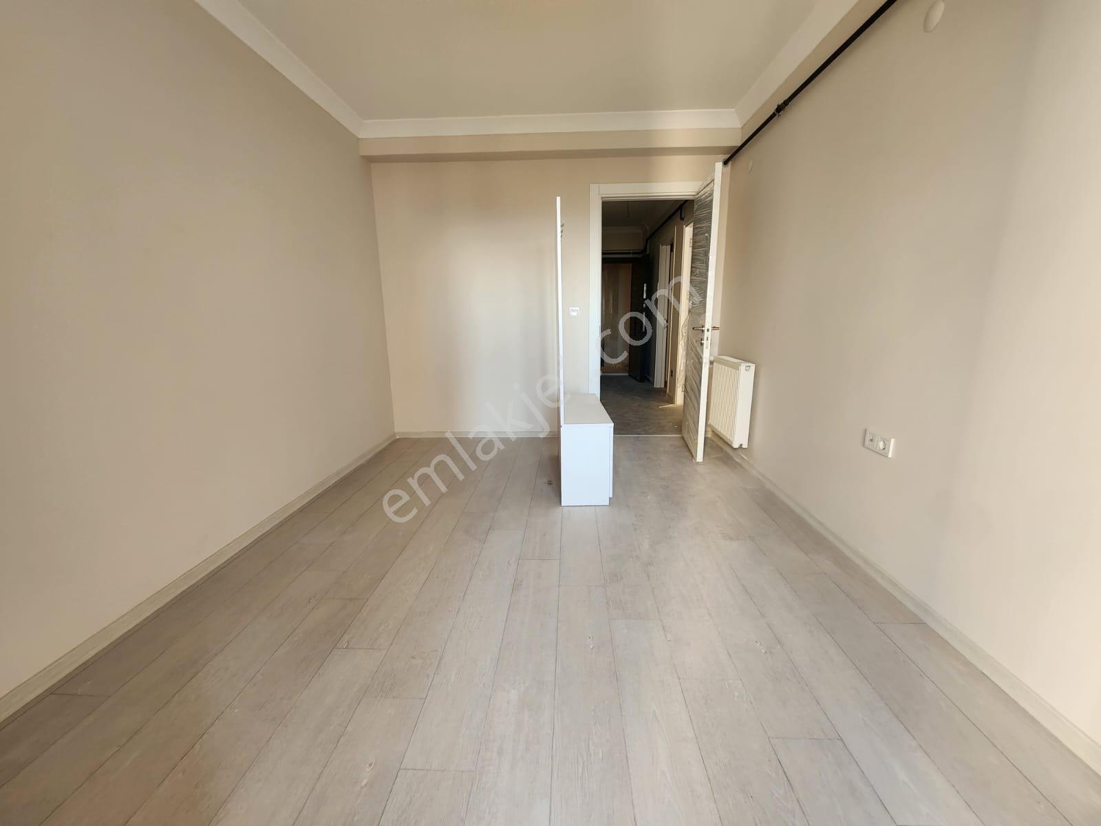 Bostanlı Merkezde Sıfır 2+1 Daire Satılık - Görsel 33