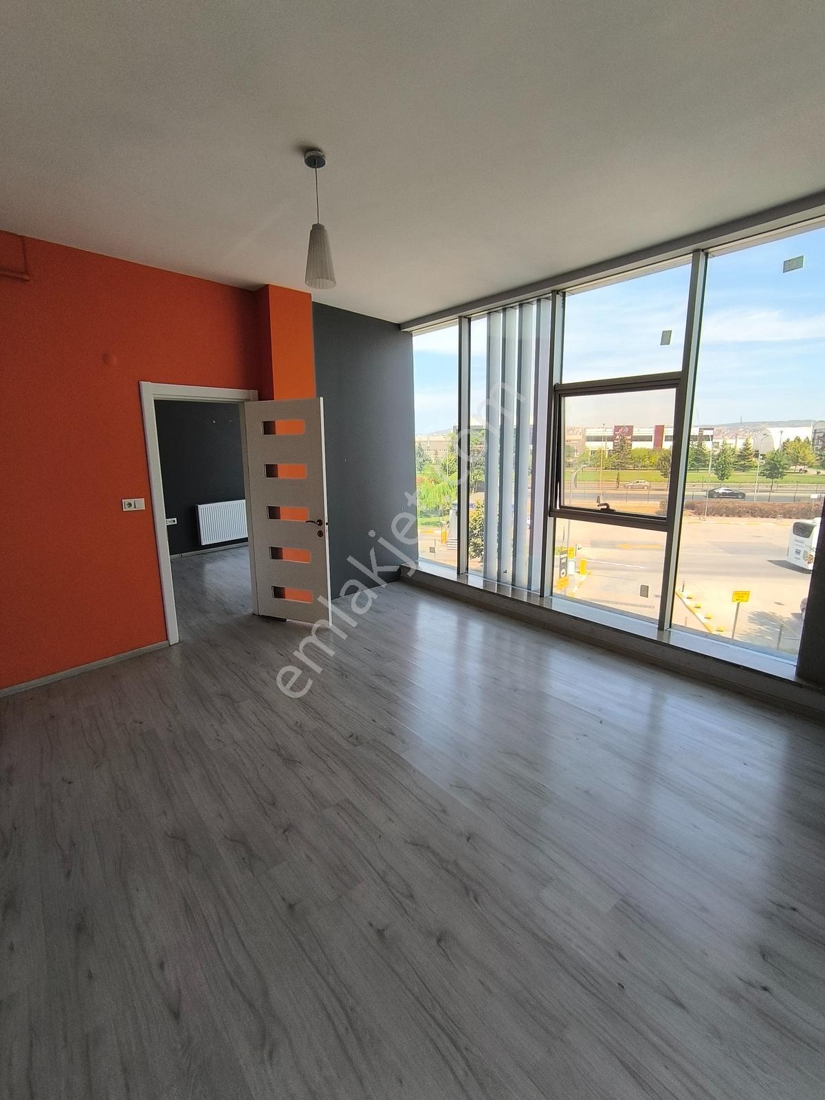 Kariye'den Şimşek Plaza İş Merkezin'de 40 M² İçi Yapılı Ofis - Görsel 12