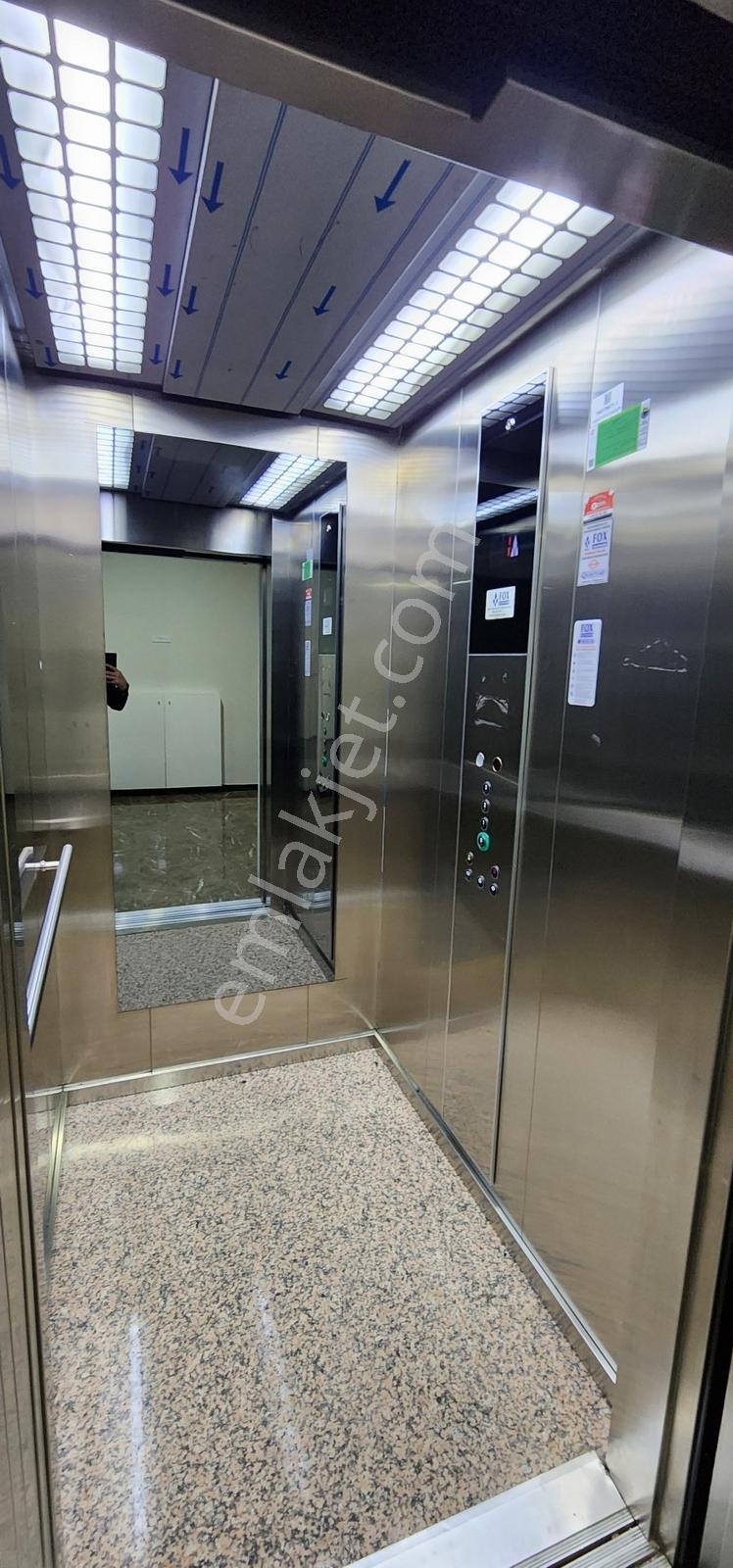 Kariye'den Şimşek Plaza İş Merkezin'de 40 M² İçi Yapılı Ofis - Görsel 18