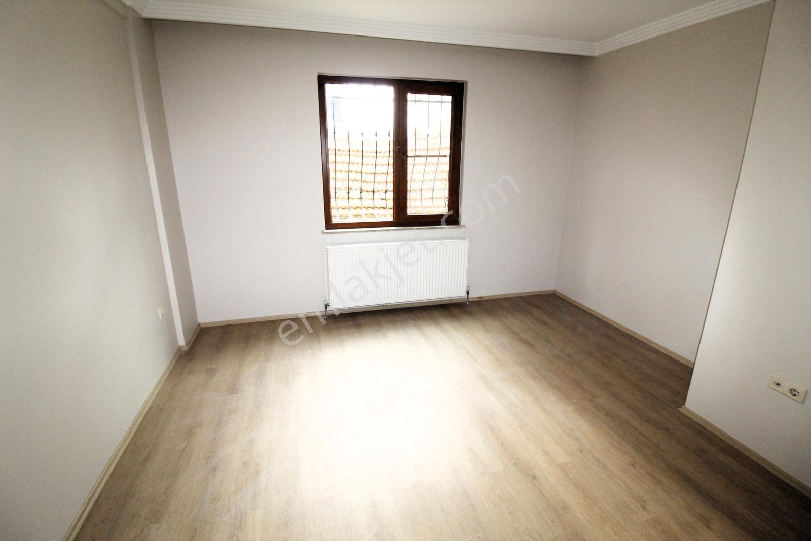 Paşaalanında Sgk/bandırma Caddesi Yanında 2+1 Geniş Kiralık Ofis - Görsel 24